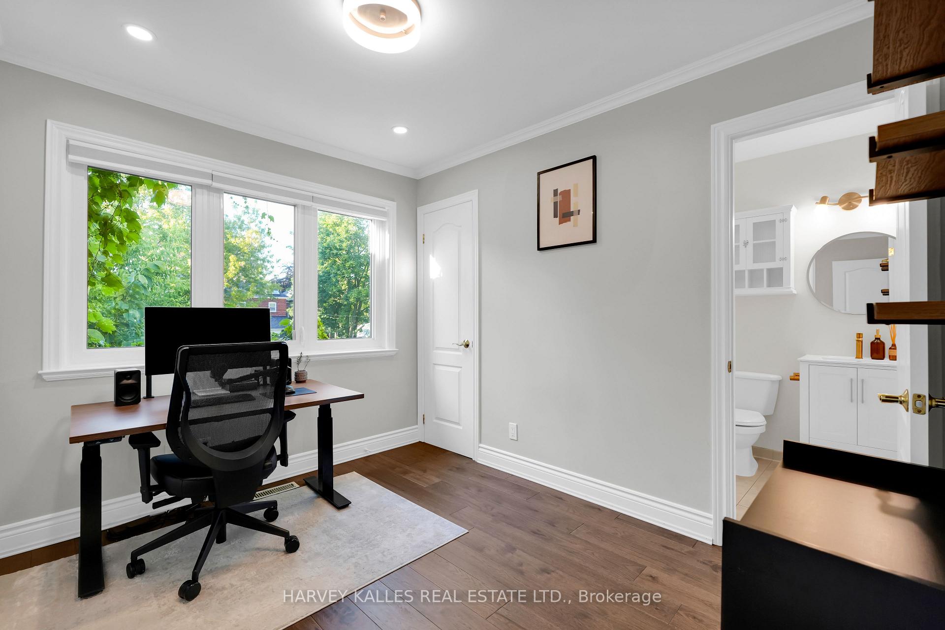 86 Woburn Avenue, Toronto