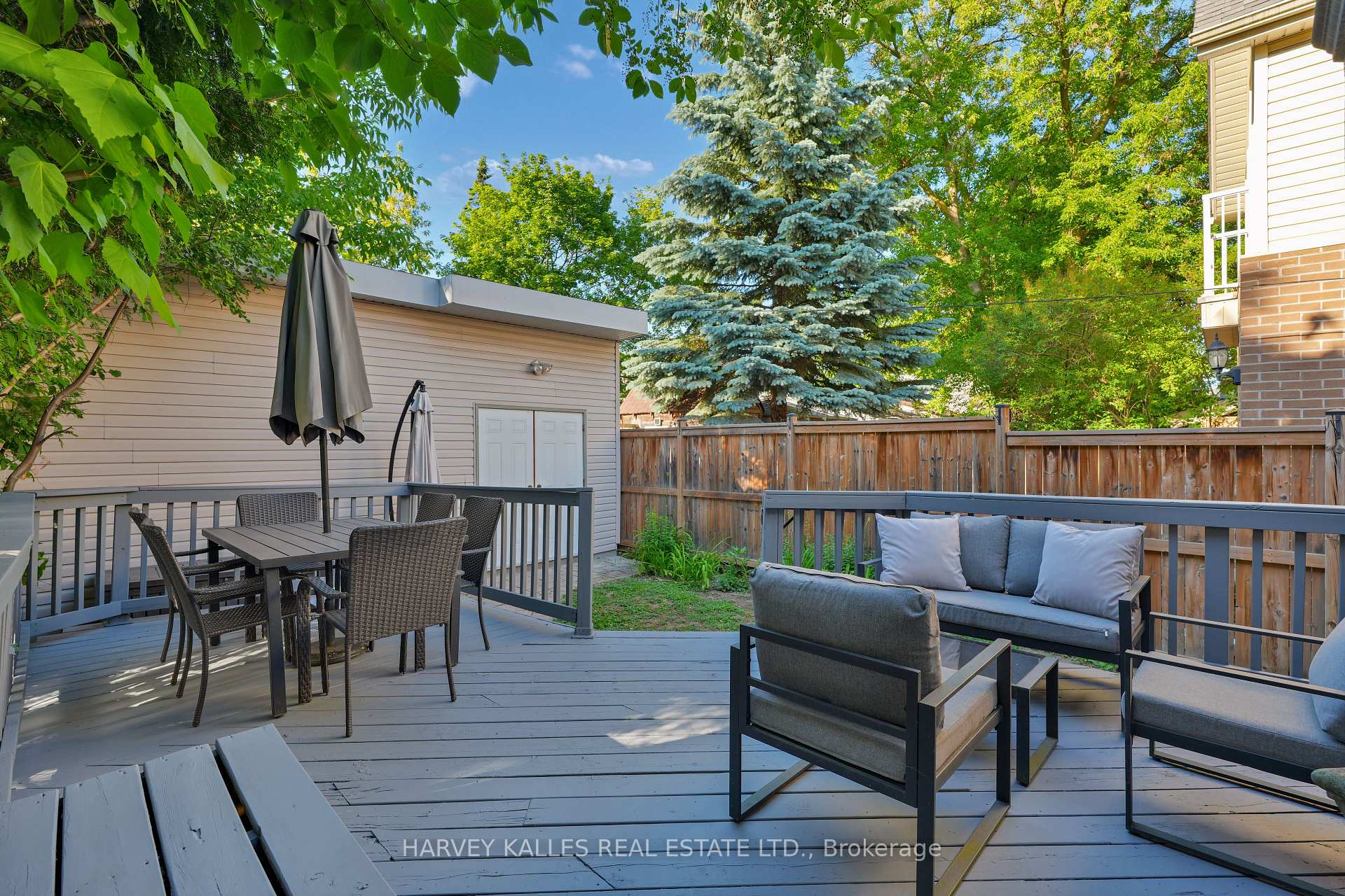 86 Woburn Avenue, Toronto