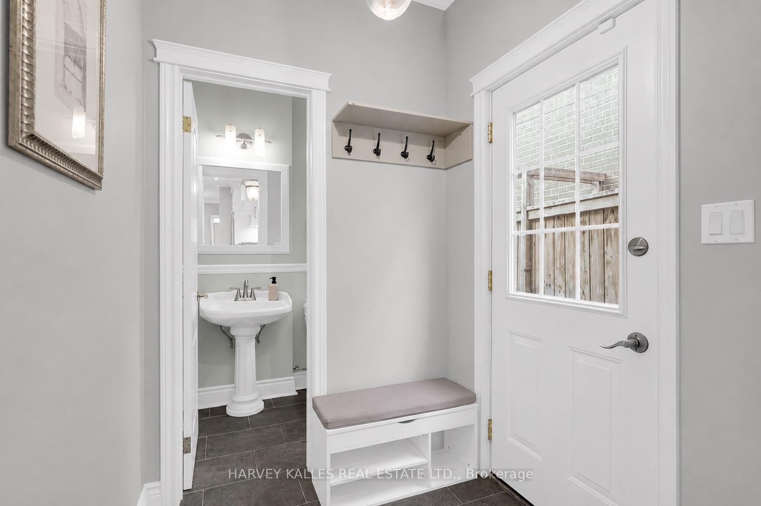 86 Woburn Avenue, Toronto