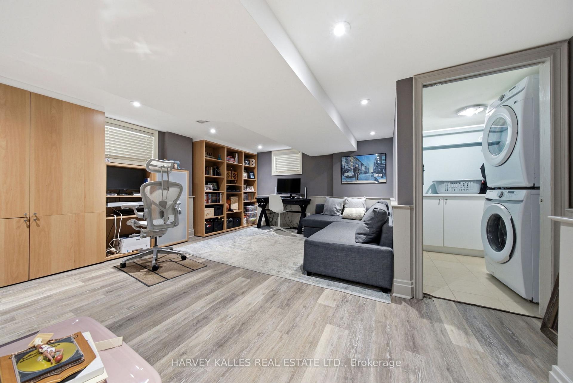 67 Falcon Street, Toronto