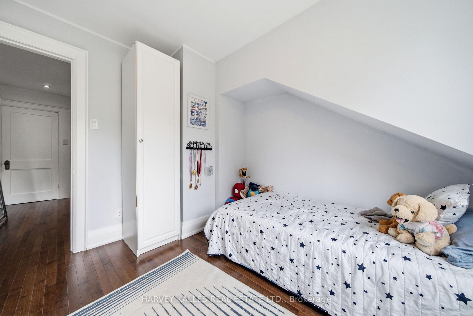 67 Falcon Street, Toronto