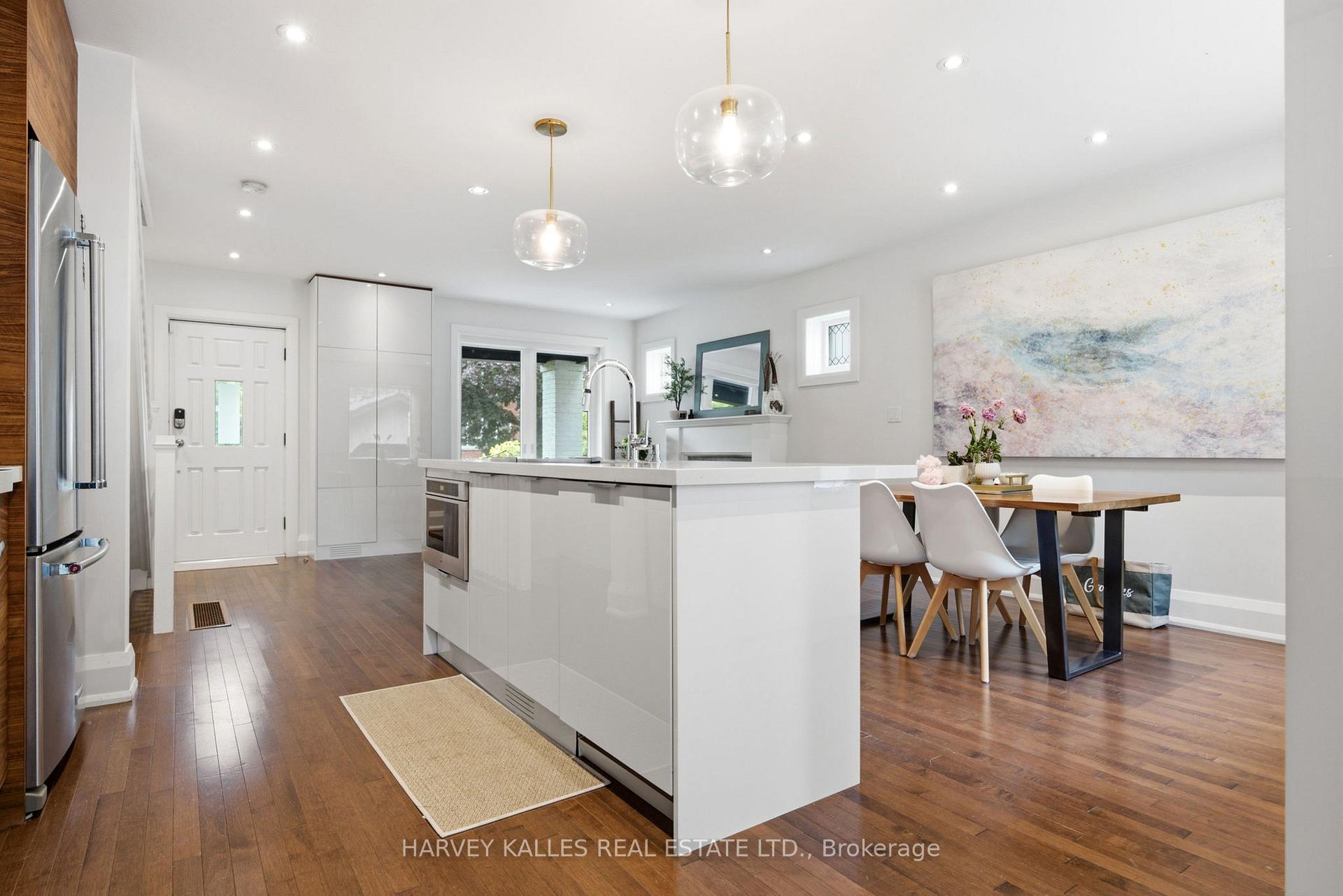 67 Falcon Street, Toronto