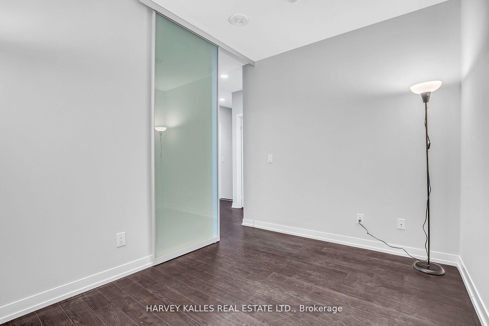 85 Wood Street TH5, Toronto Unit: TH5