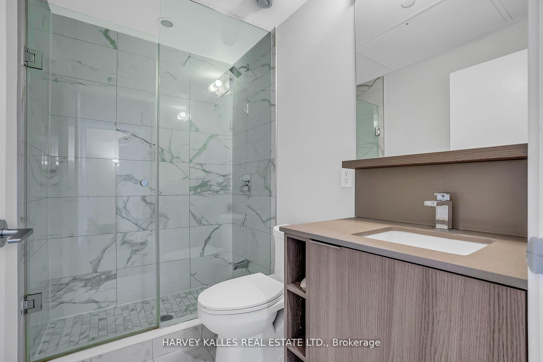 85 Wood Street TH5, Toronto Unit: TH5