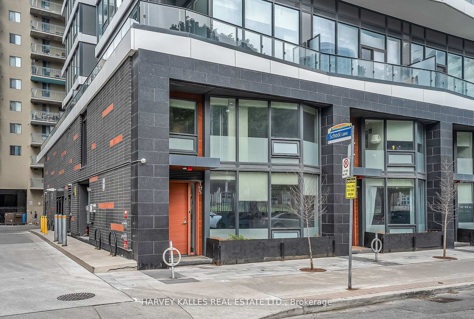 85 Wood Street TH5, Toronto Unit: TH5