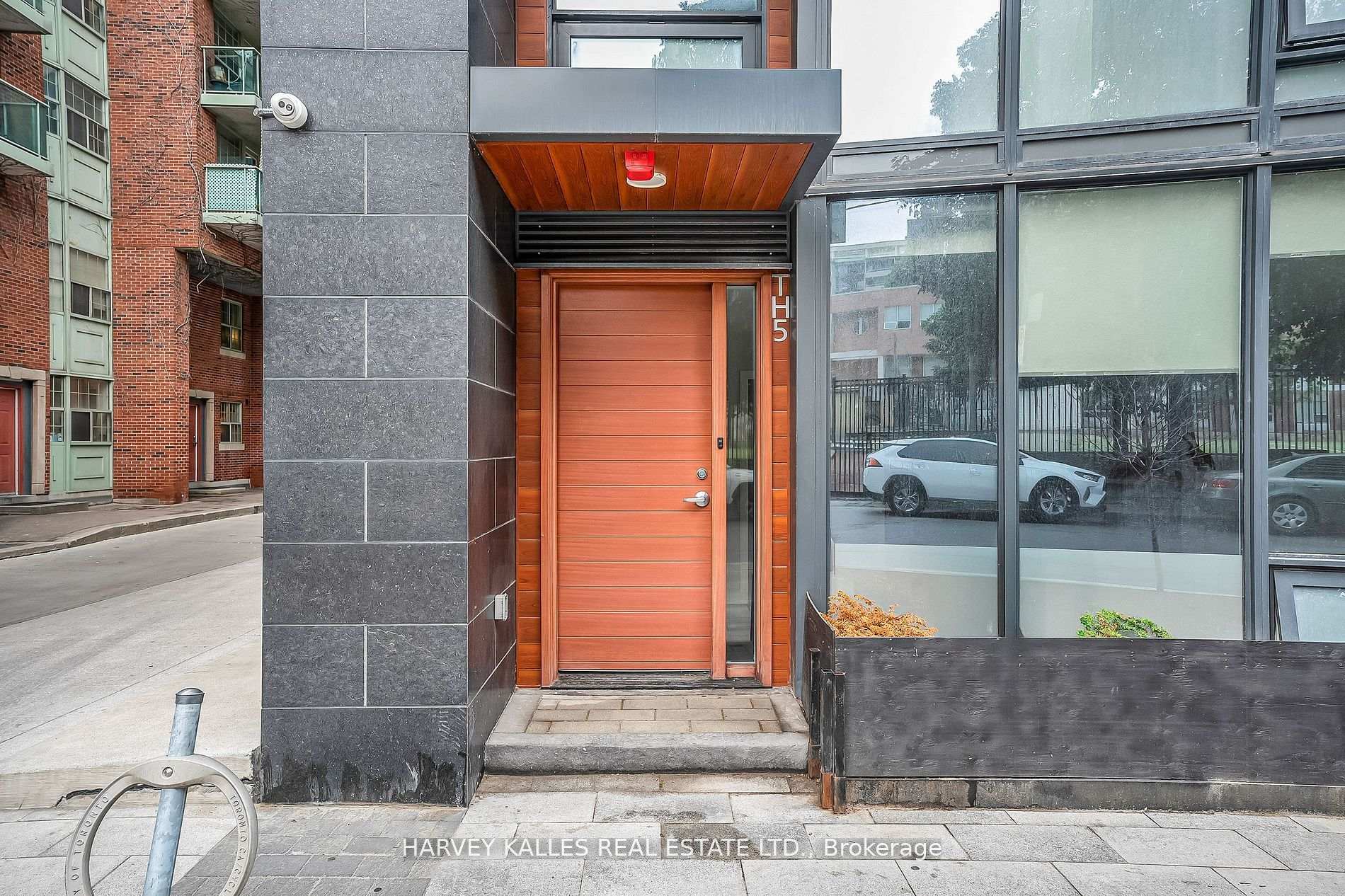 85 Wood Street TH5, Toronto Unit: TH5