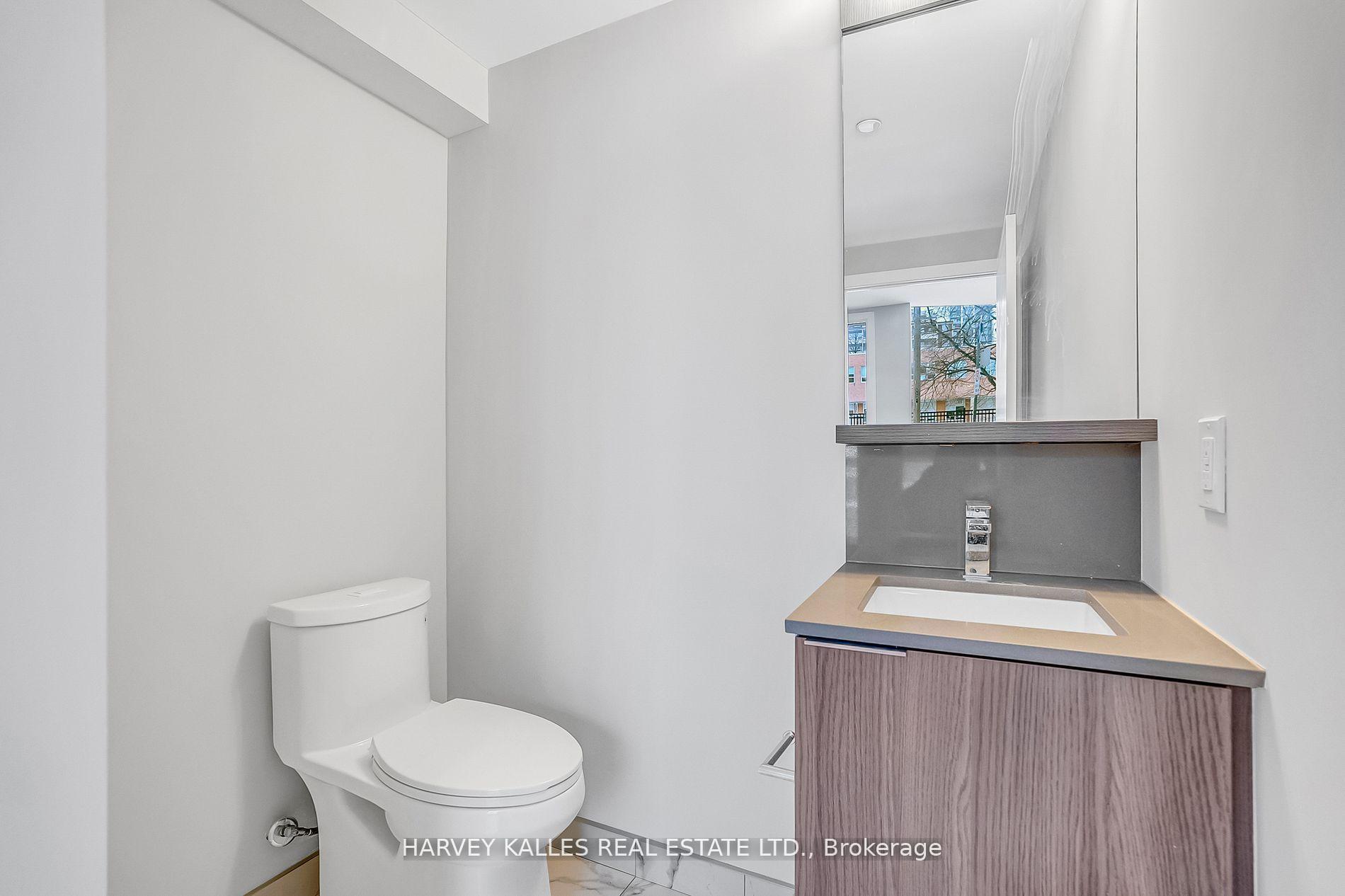 85 Wood Street TH5, Toronto Unit: TH5