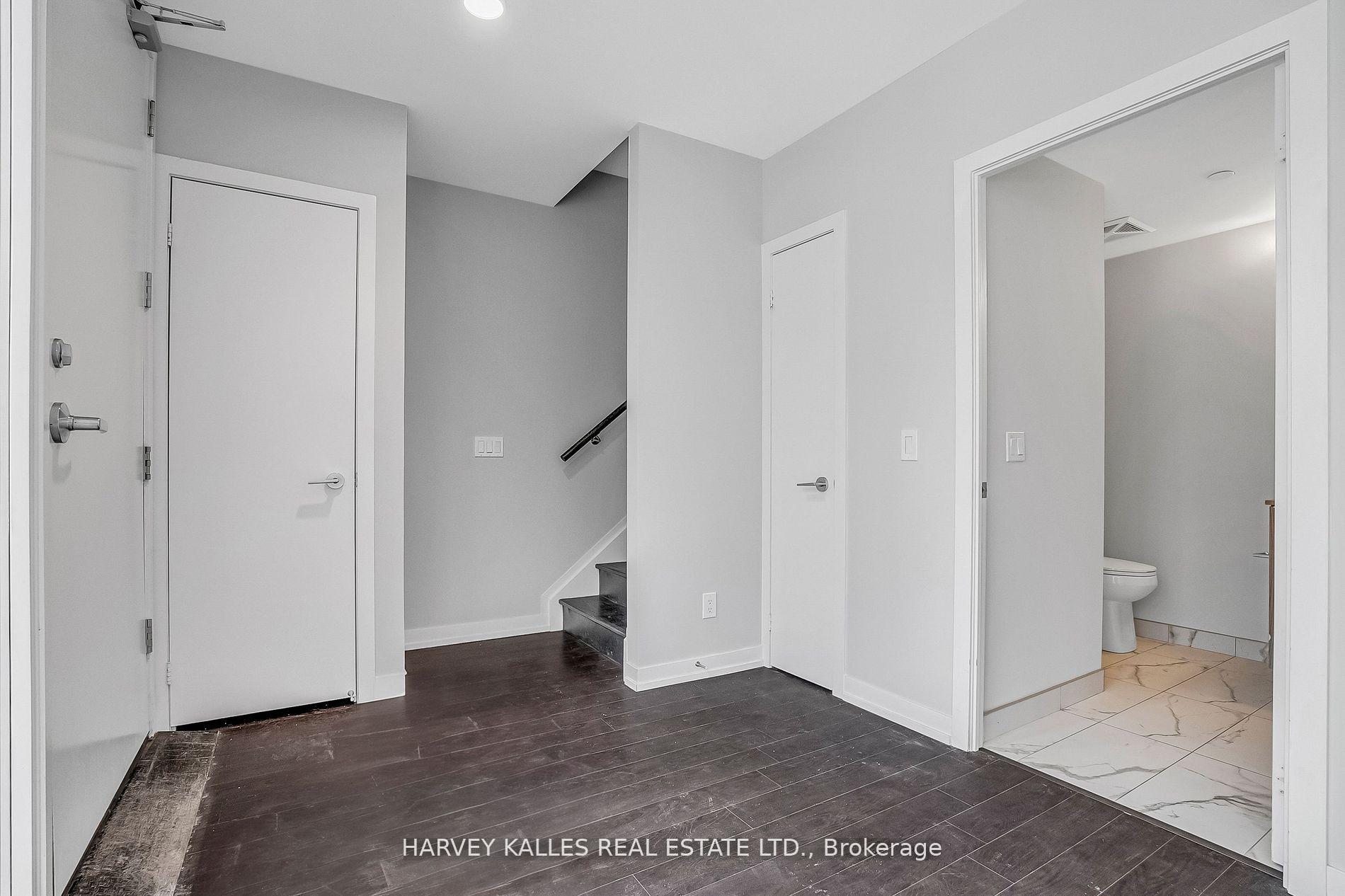 85 Wood Street TH5, Toronto Unit: TH5