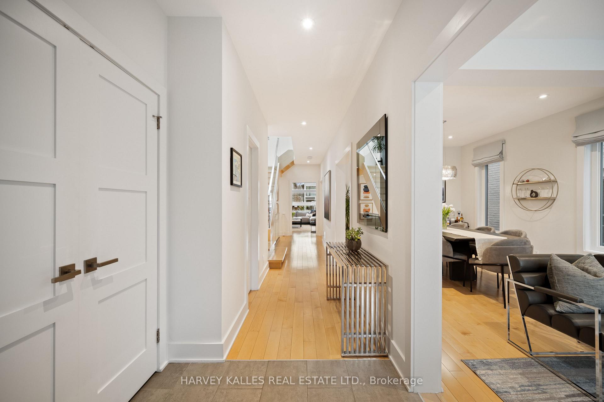 434 Bedford Park Avenue, Toronto