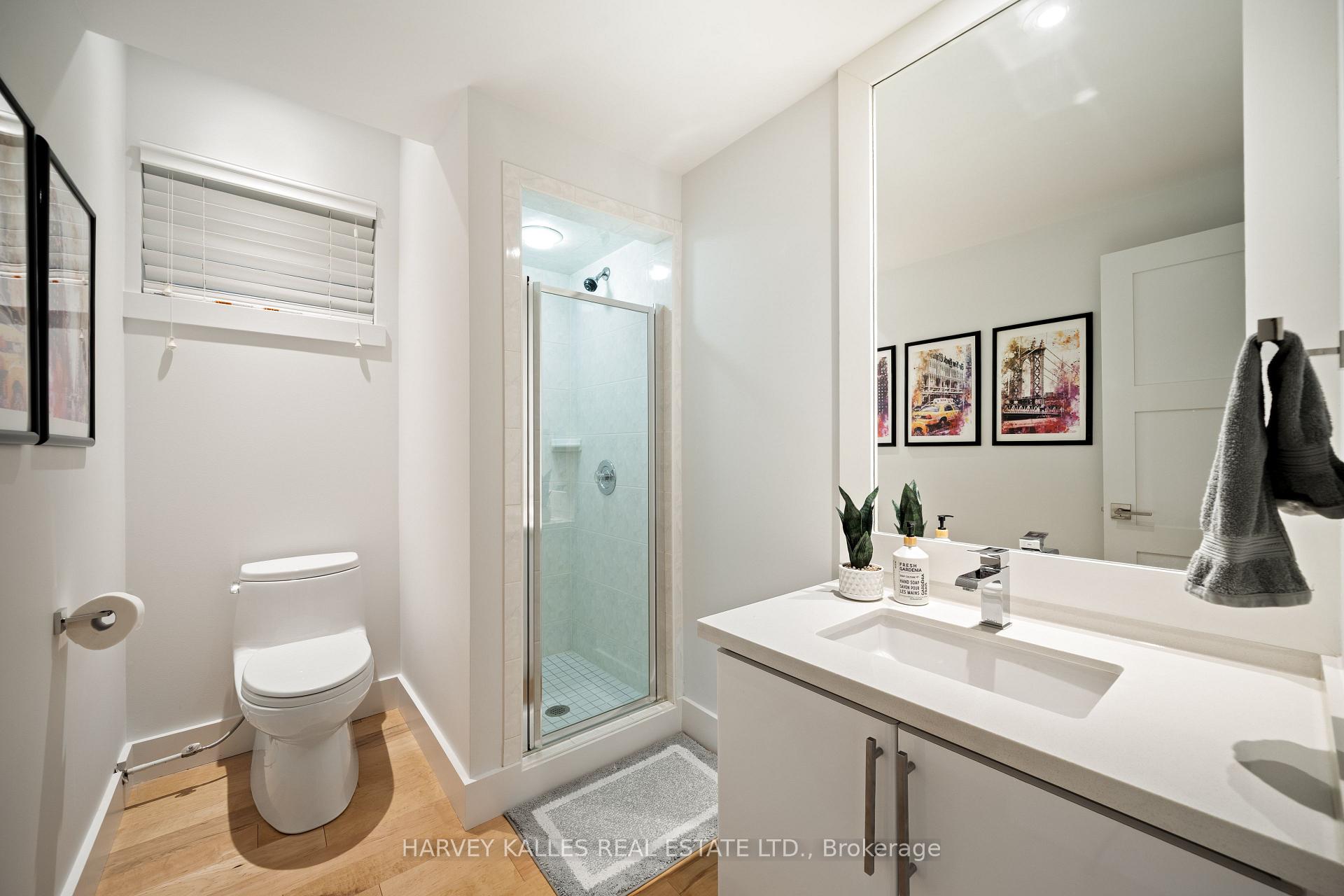 434 Bedford Park Avenue, Toronto