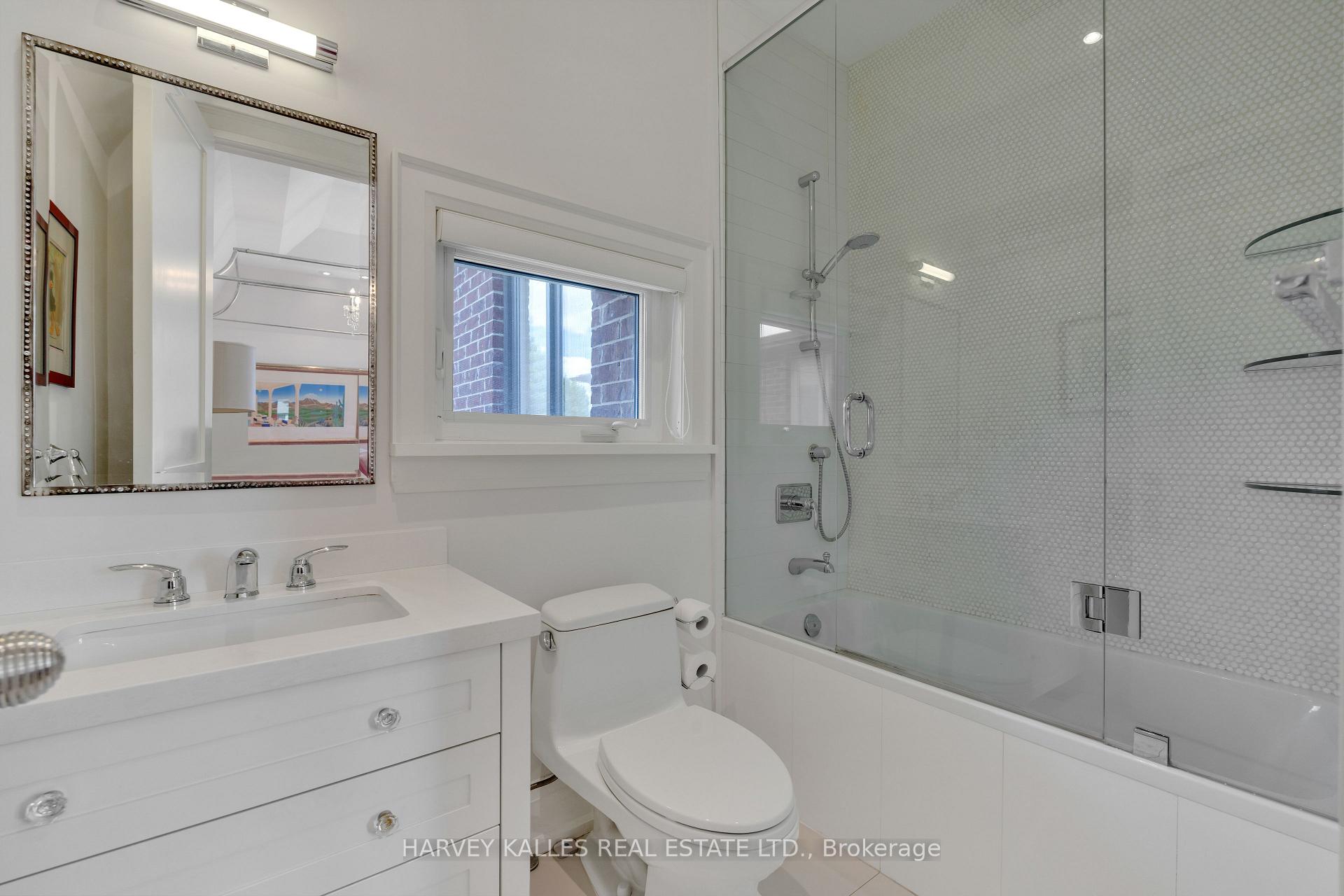 516 Douglas Avenue, Toronto