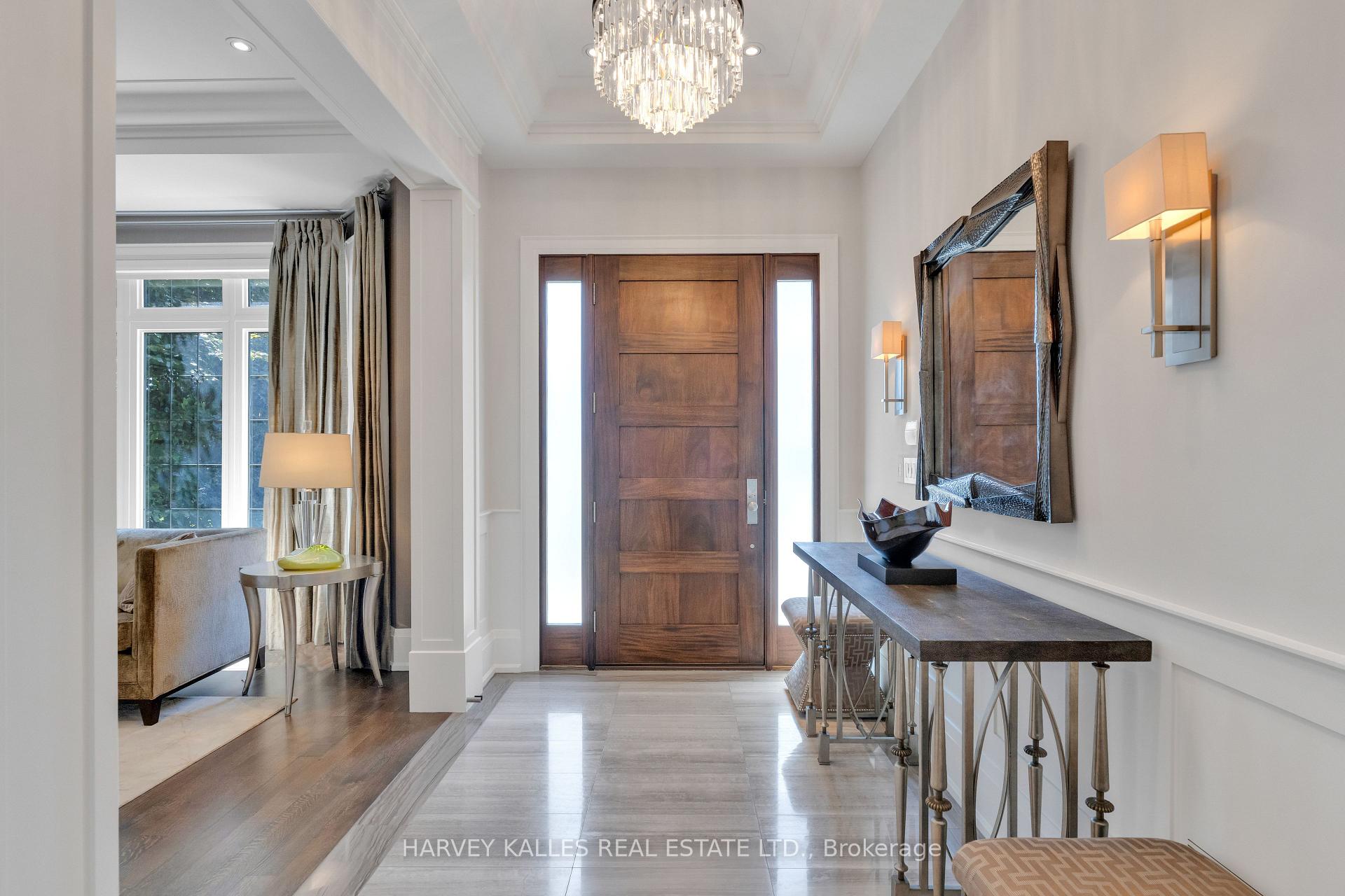 516 Douglas Avenue, Toronto