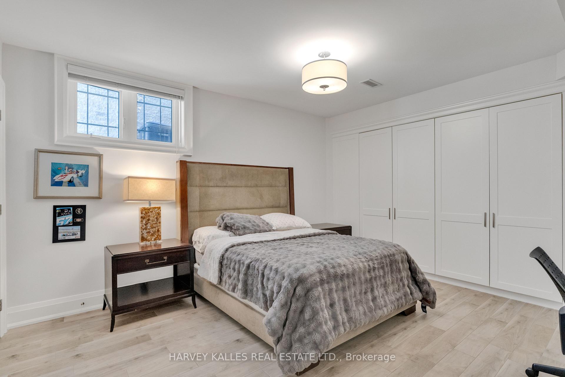 516 Douglas Avenue, Toronto