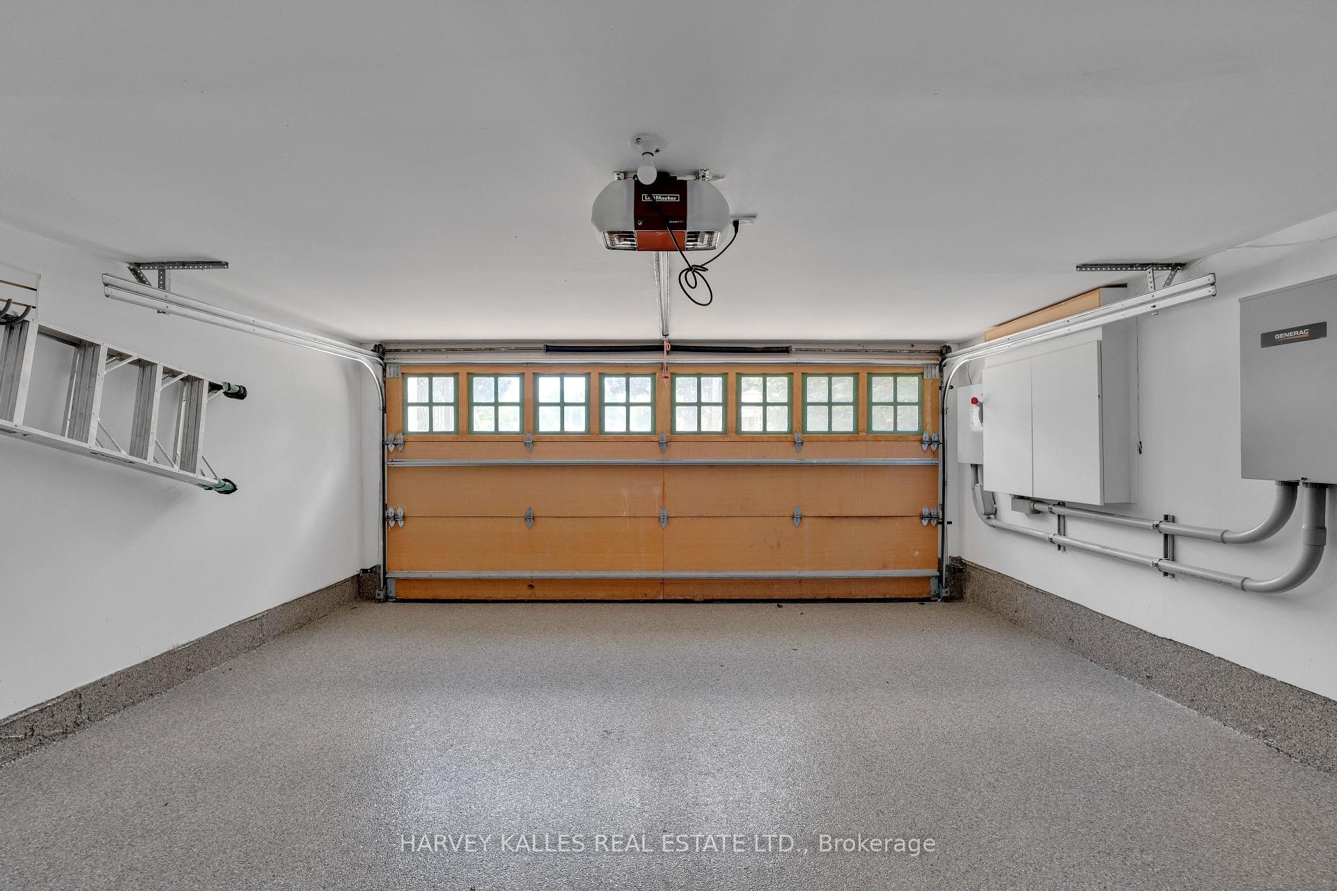 516 Douglas Avenue, Toronto