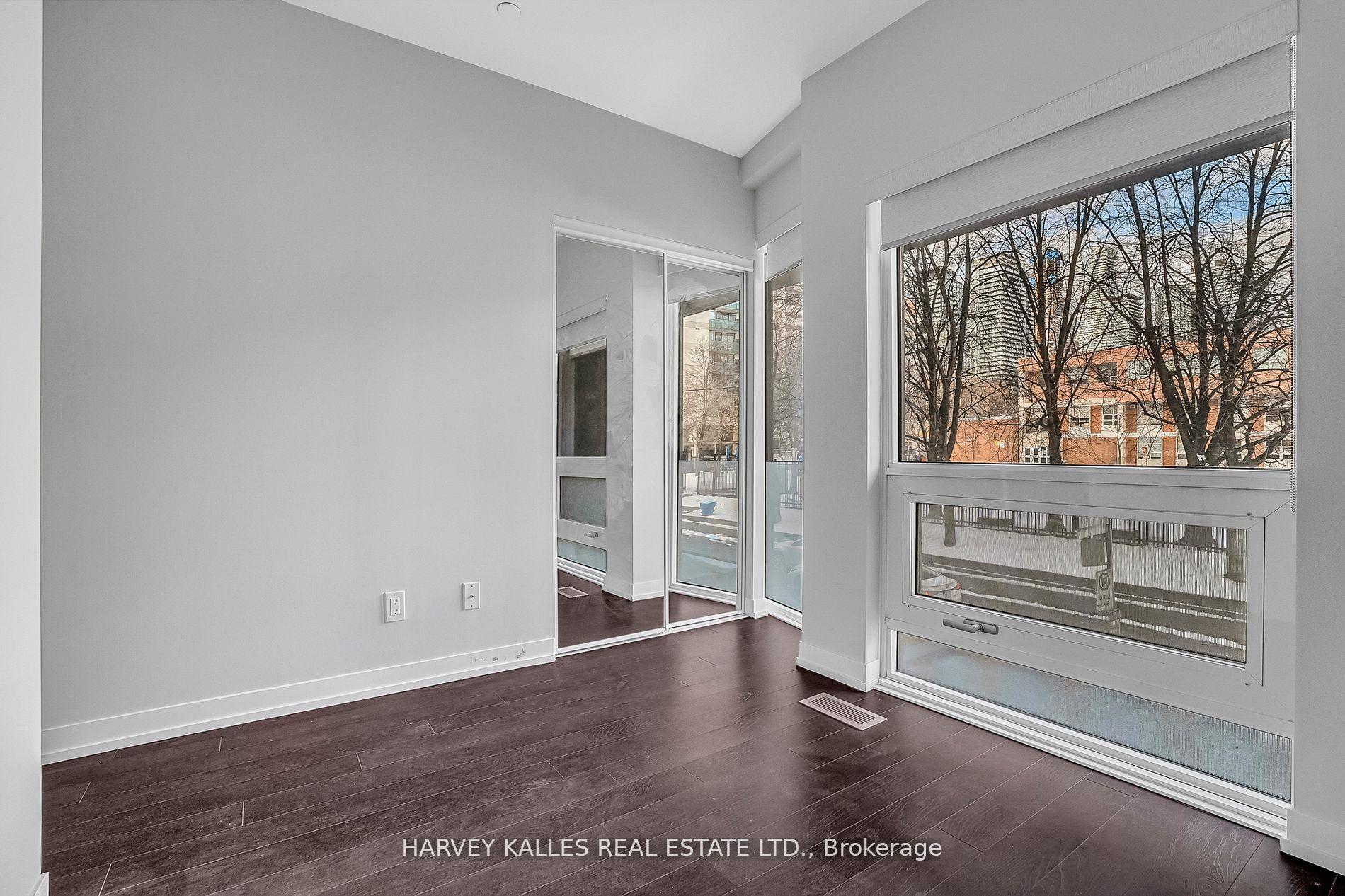 85 Wood Street TH5, Toronto Unit: TH5