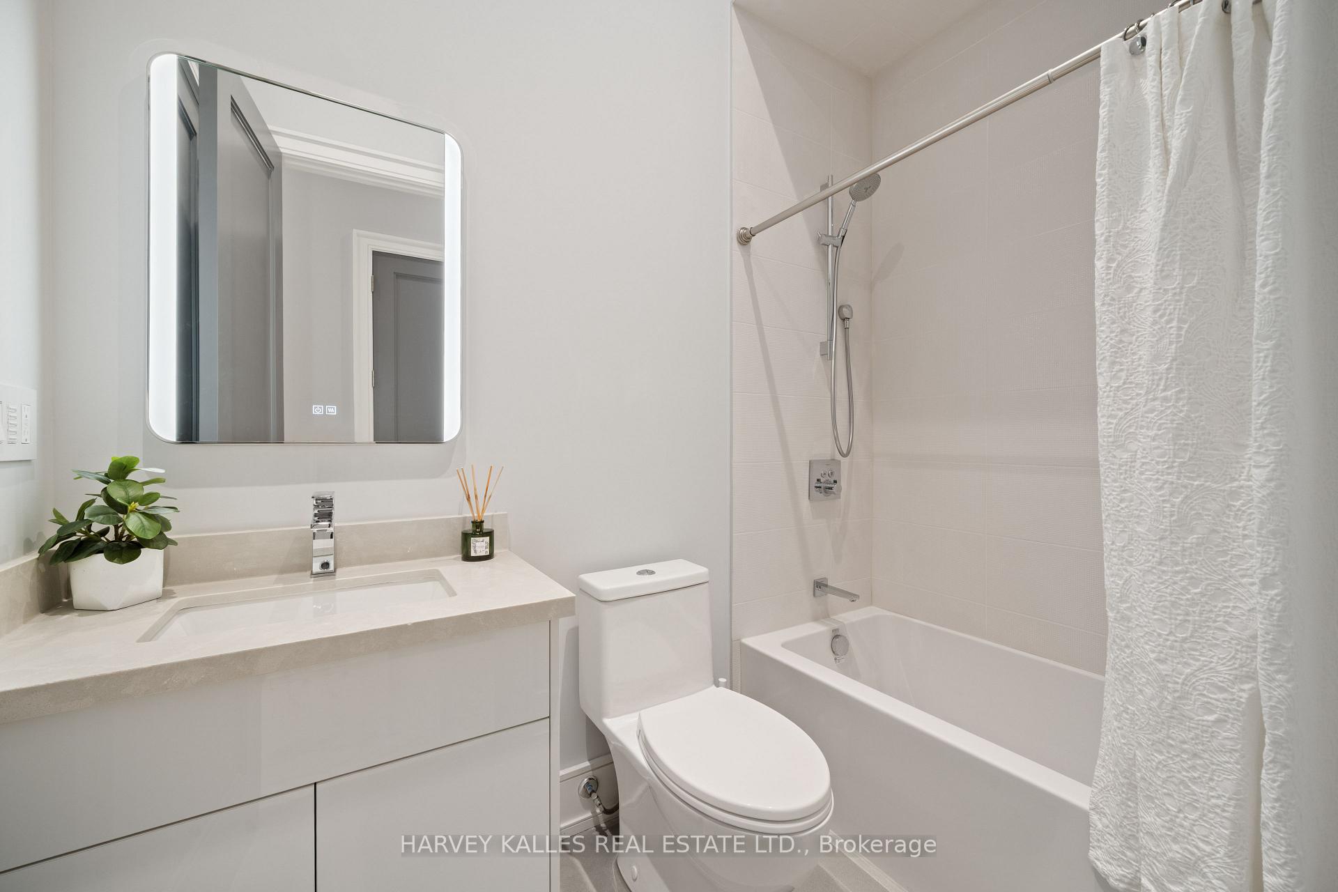 84 Florence Avenue, Toronto