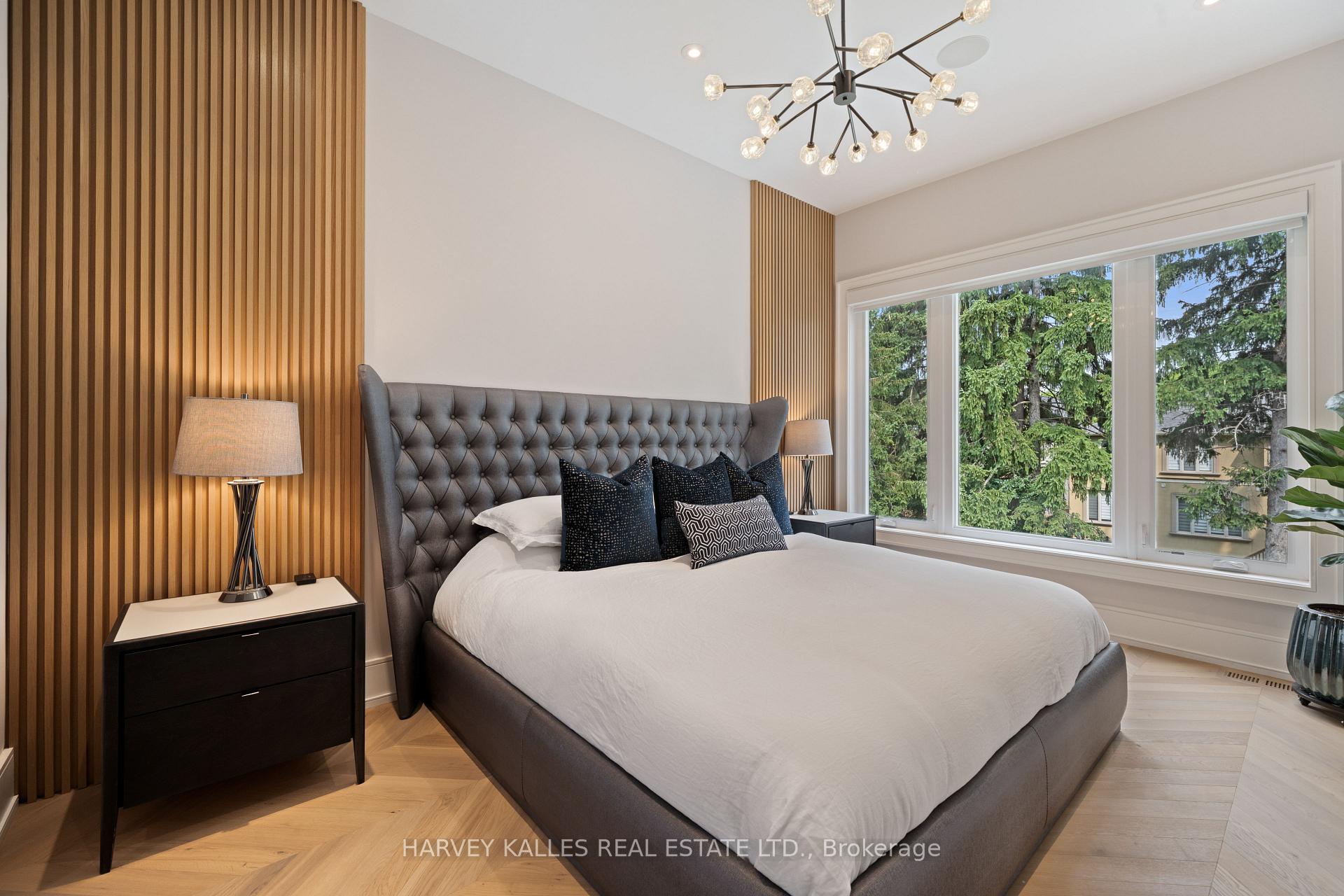 84 Florence Avenue, Toronto