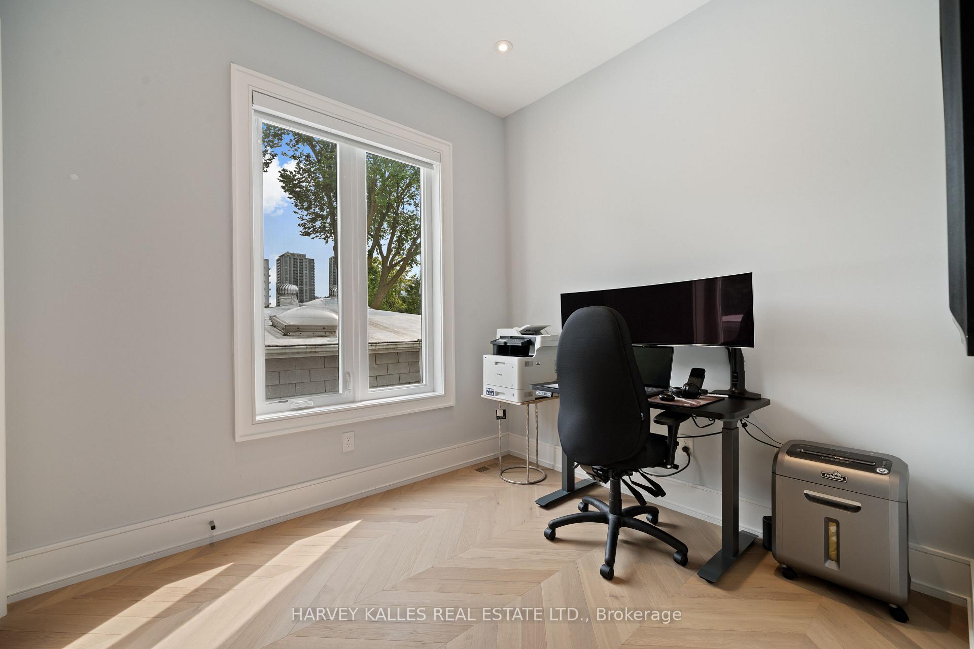84 Florence Avenue, Toronto