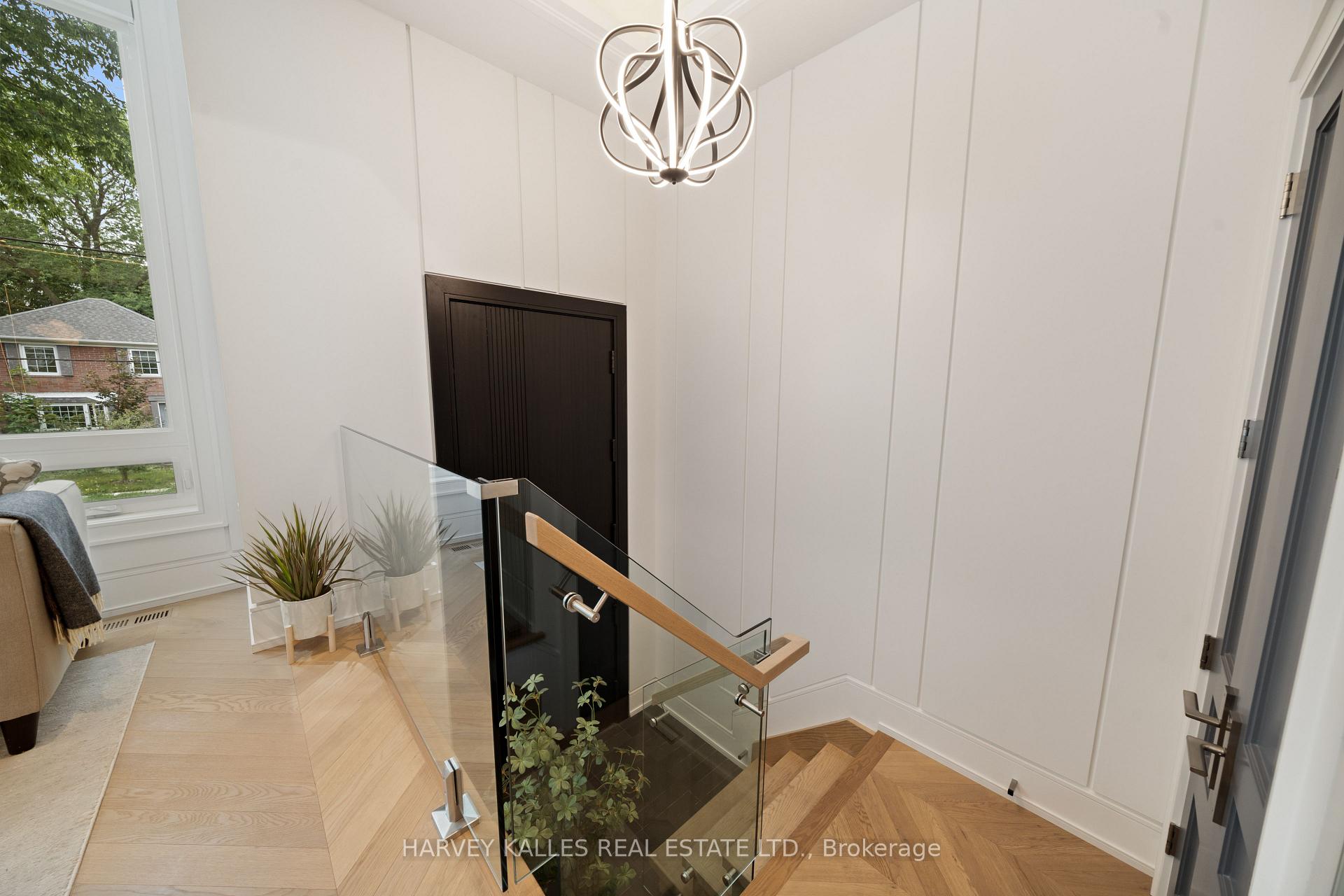 84 Florence Avenue, Toronto