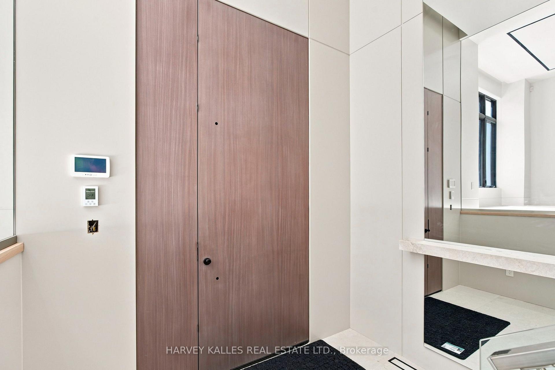 106 Heath Street W, Toronto