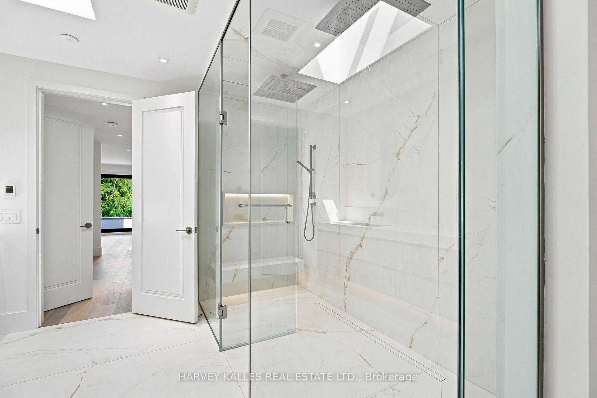 106 Heath Street W, Toronto