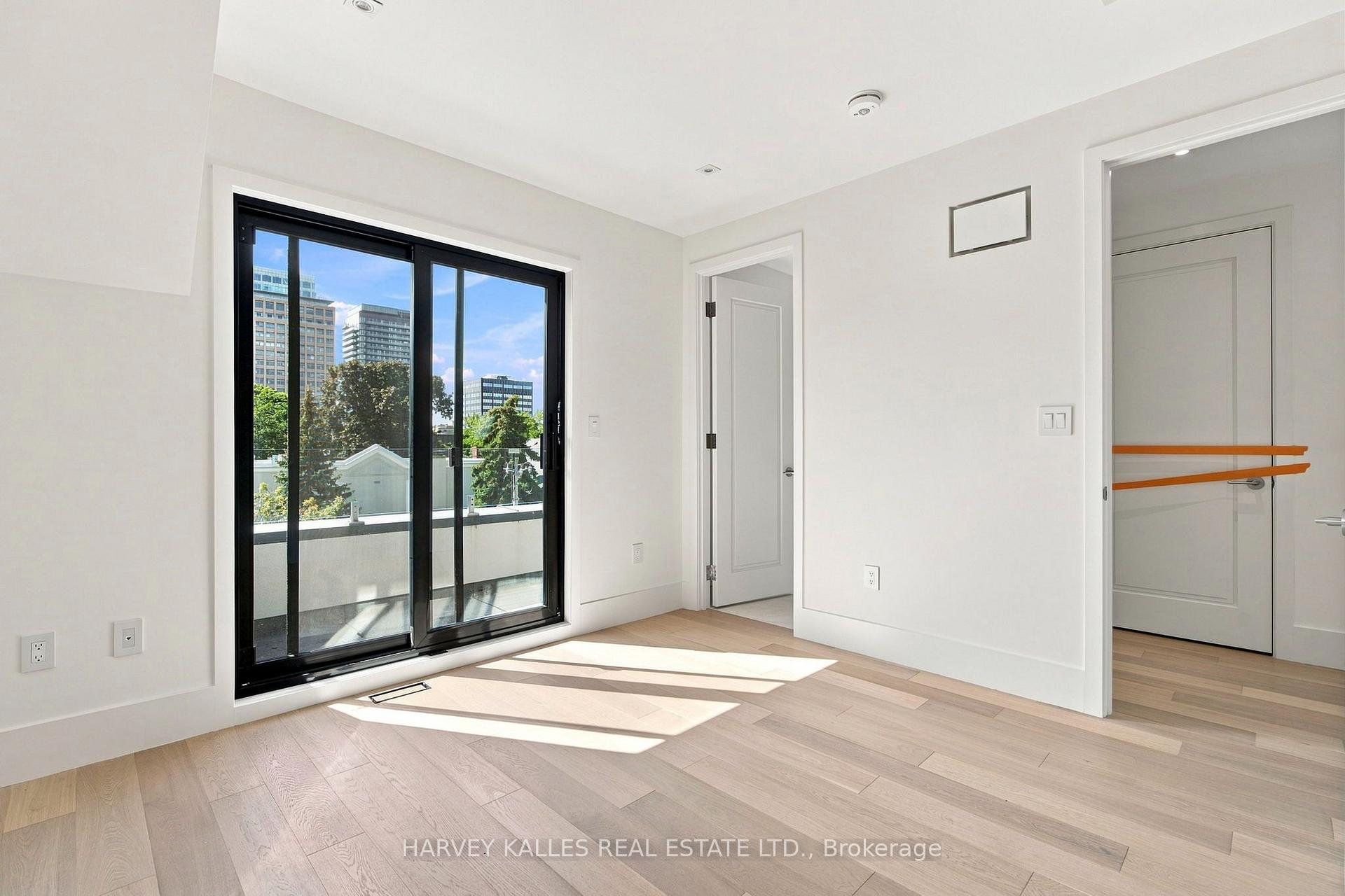 106 Heath Street W, Toronto