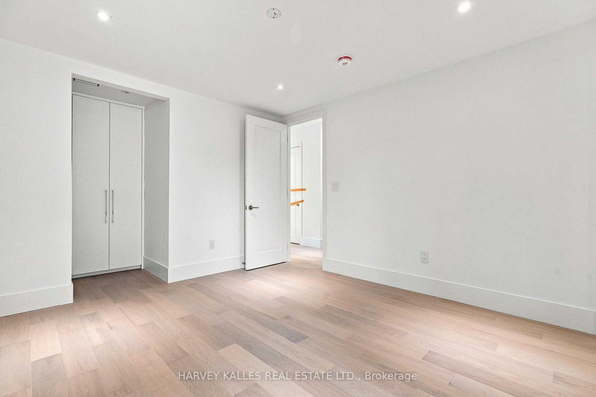 106 Heath Street W, Toronto