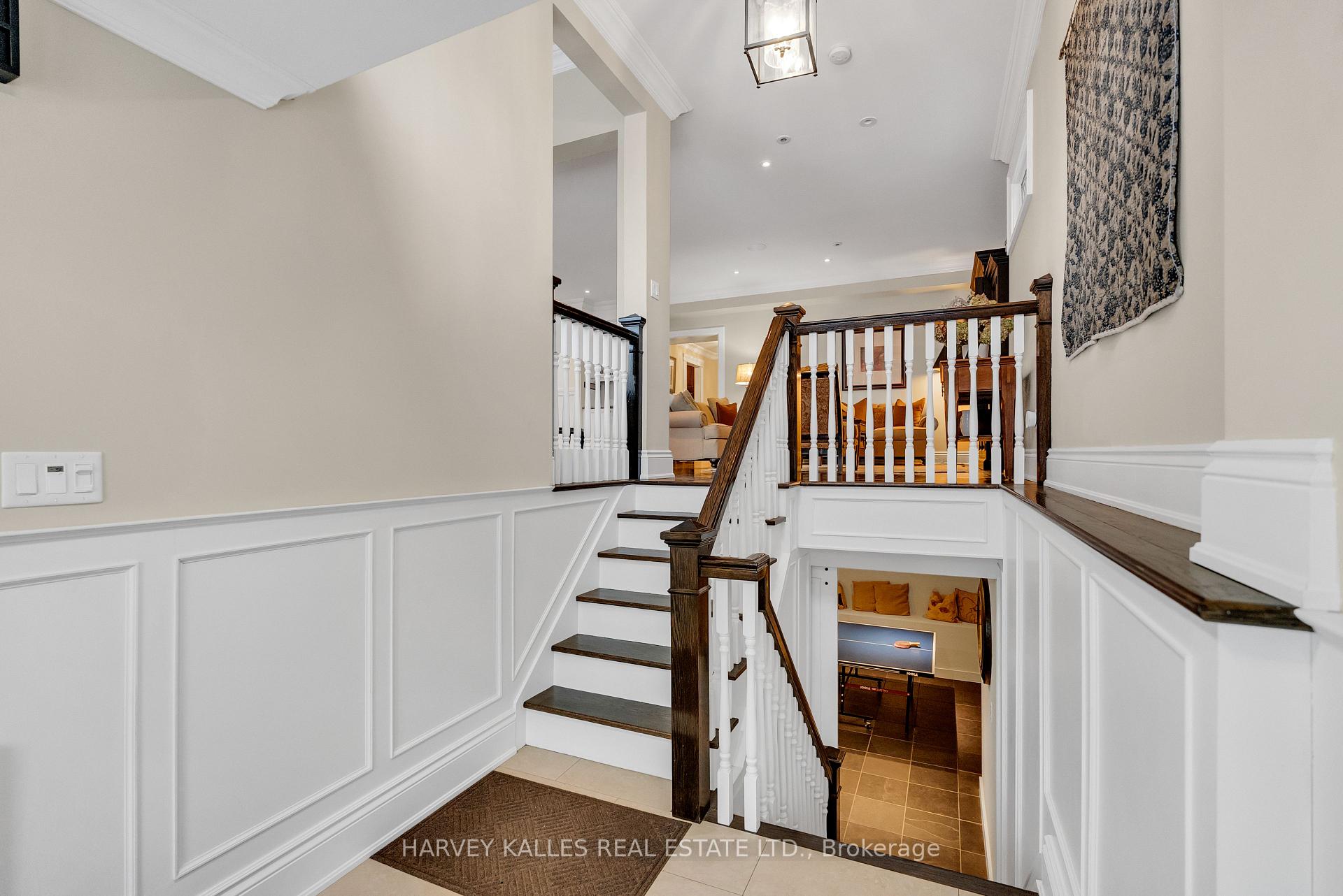 72 Teddington Park Avenue, Toronto
