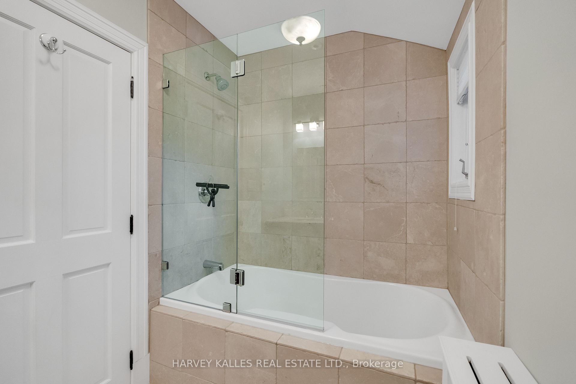 72 Teddington Park Avenue, Toronto