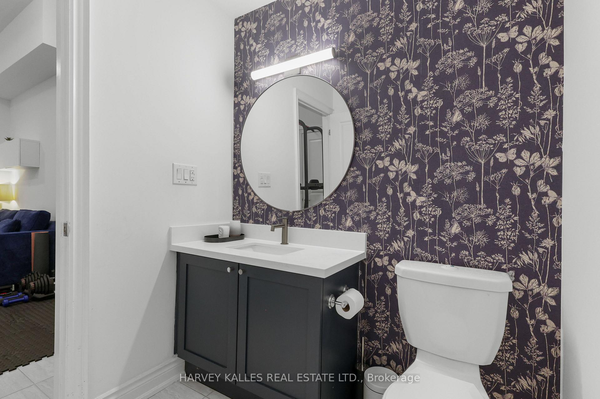 70 Hargrave Lane 7, Toronto Unit: 7
