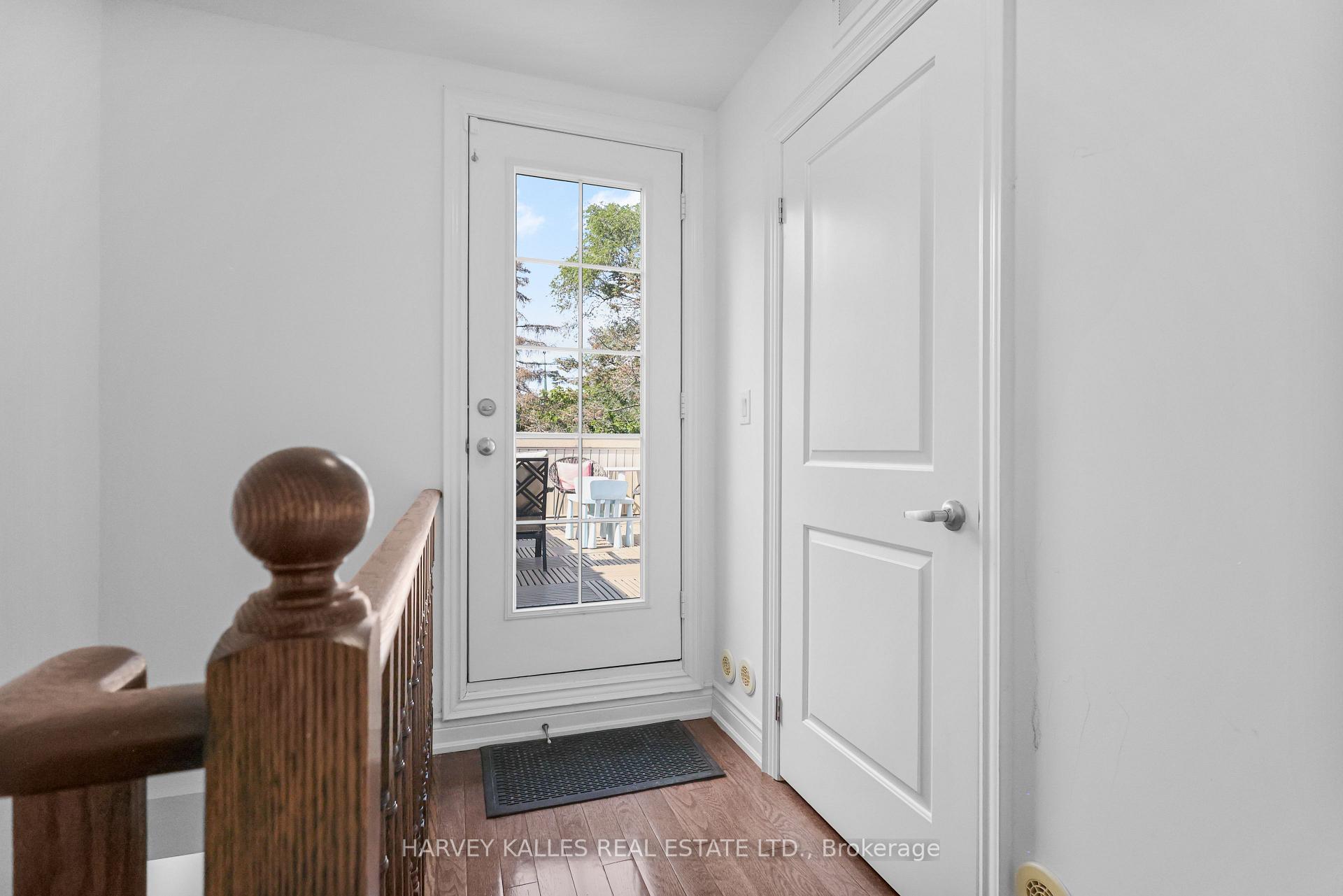 70 Hargrave Lane 7, Toronto Unit: 7
