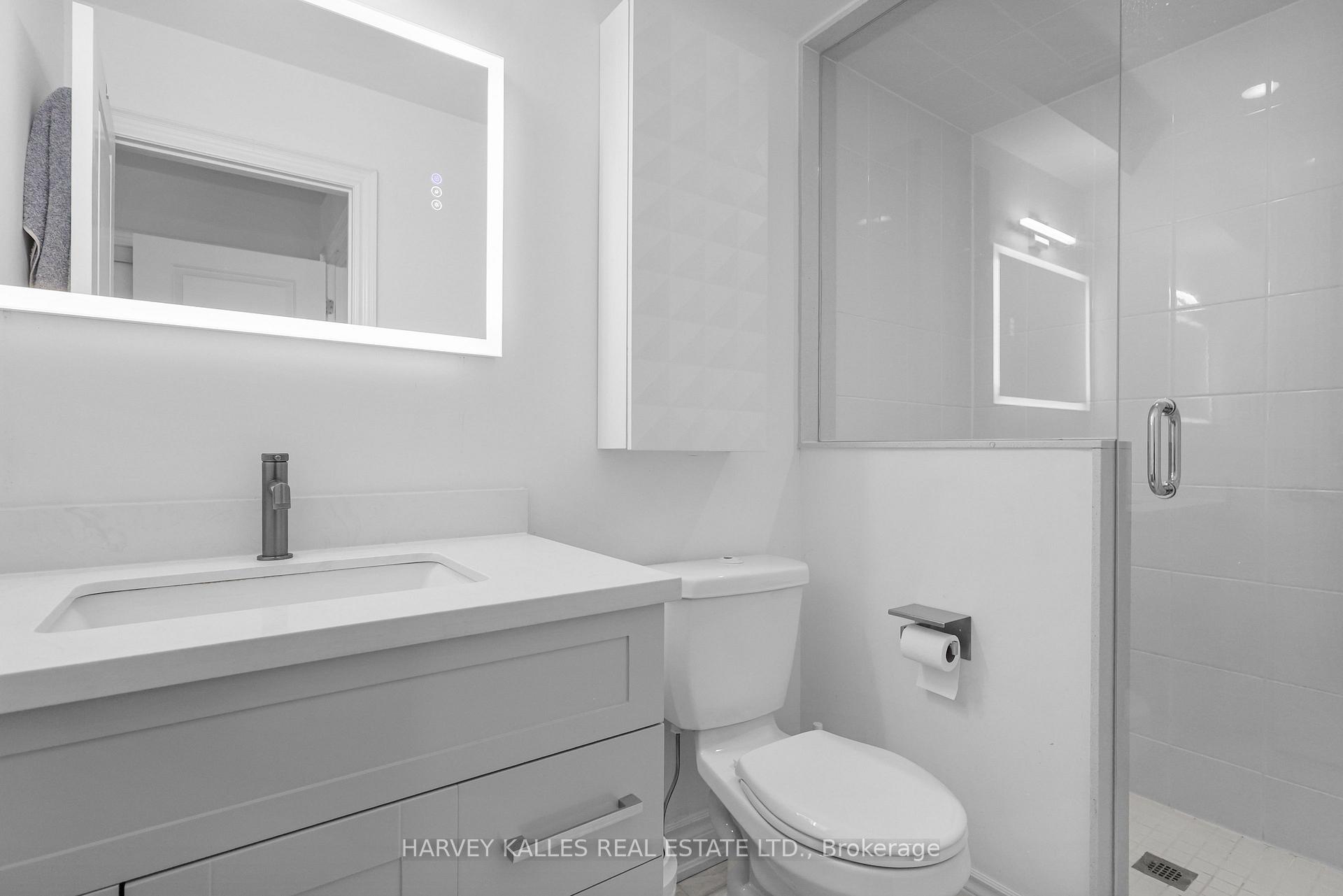 70 Hargrave Lane 7, Toronto Unit: 7