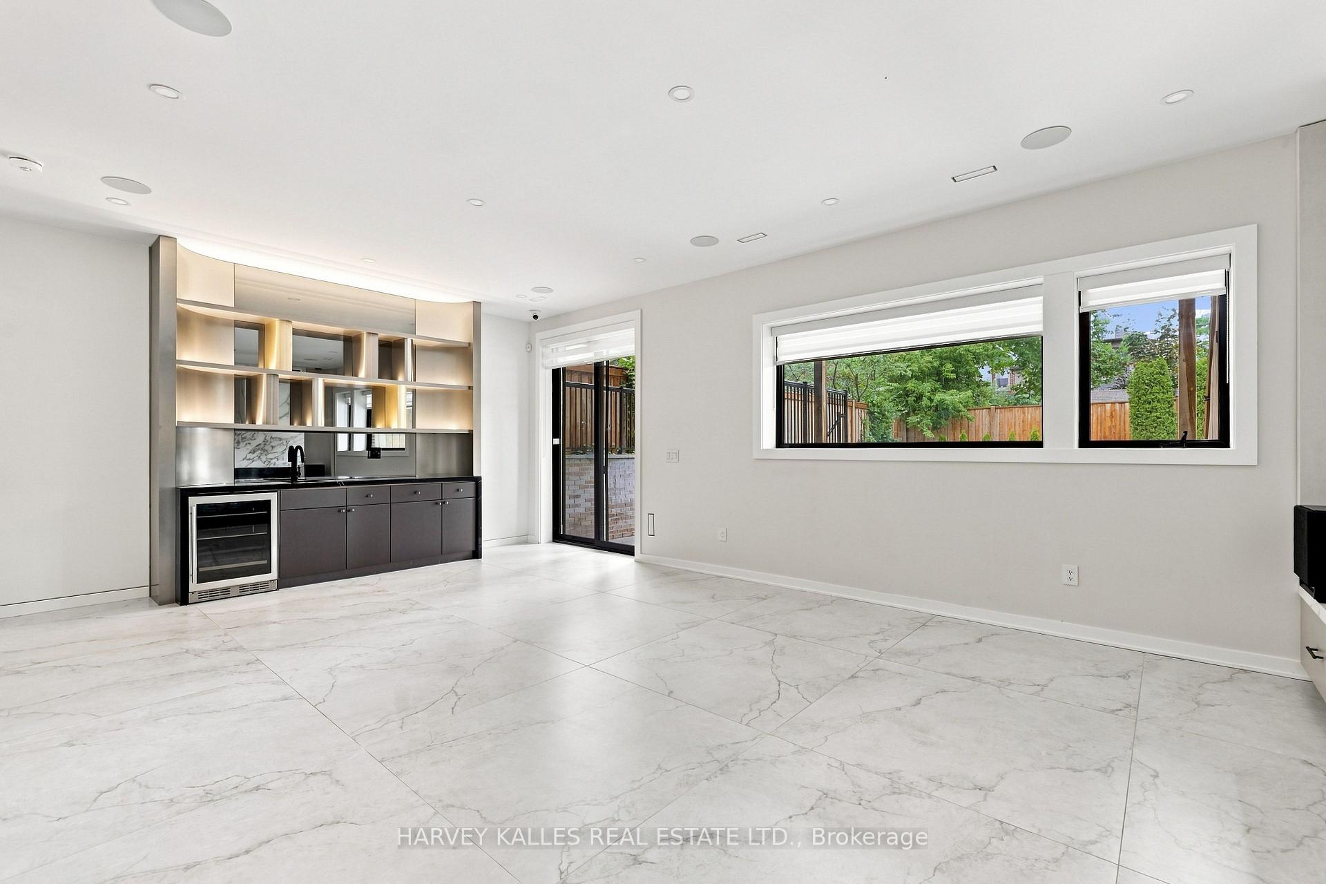 176 Briar Hill Avenue, Toronto