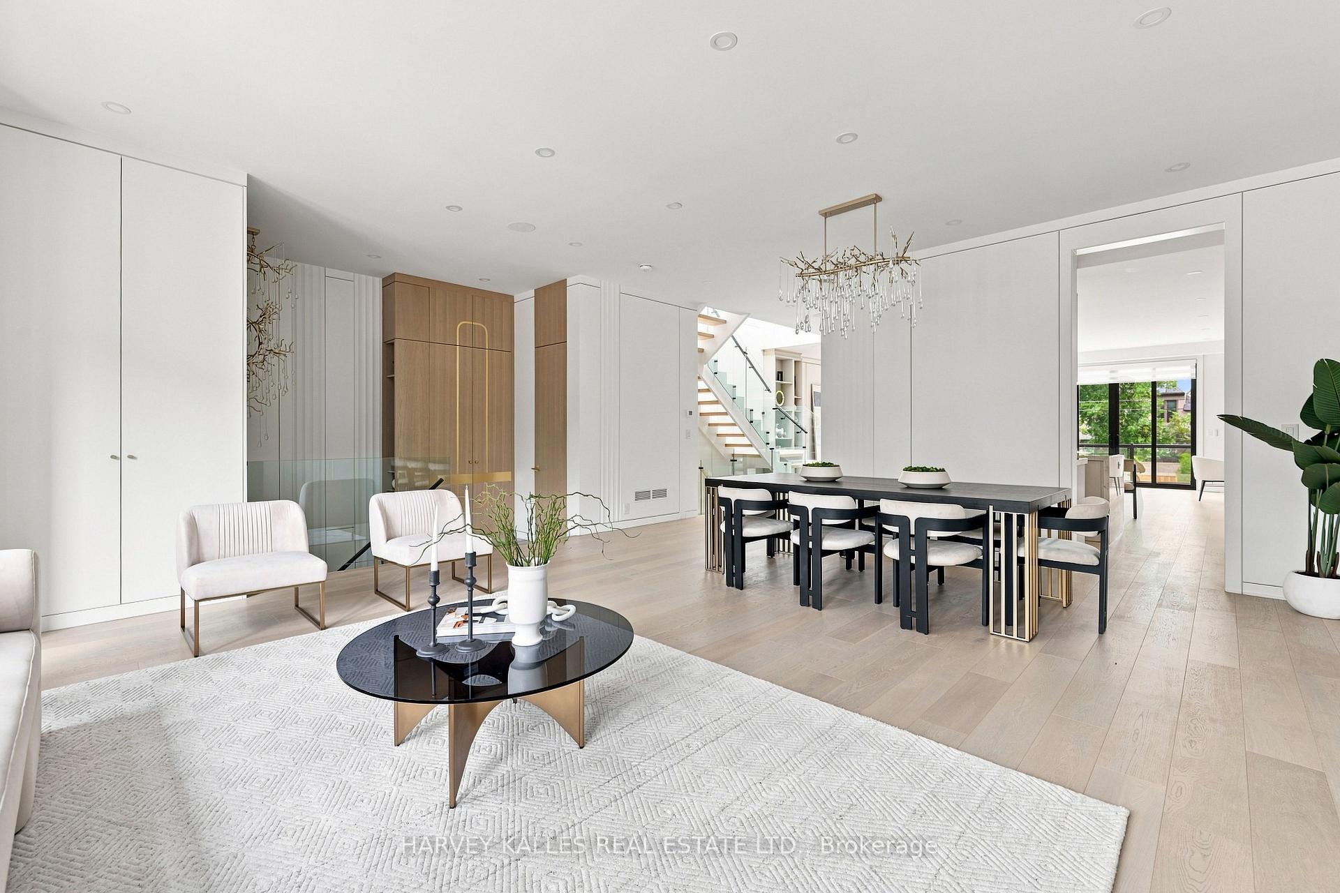 176 Briar Hill Avenue, Toronto