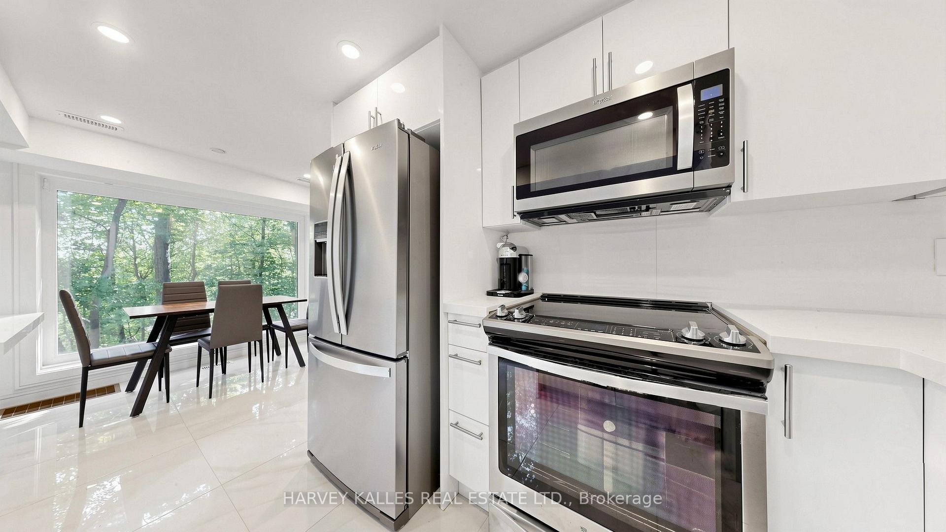 23A Donwoods Drive, Toronto