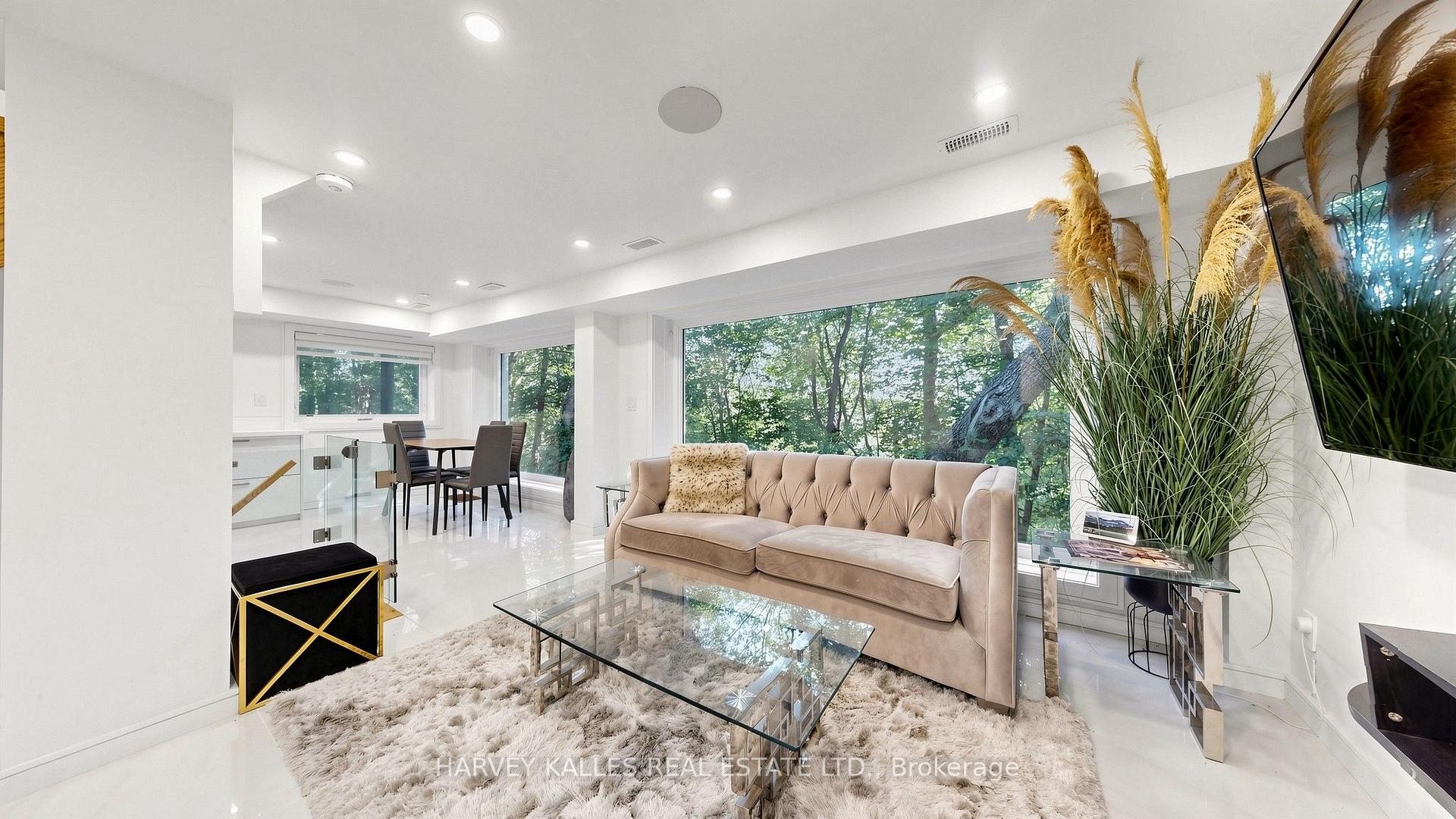 23A Donwoods Drive, Toronto