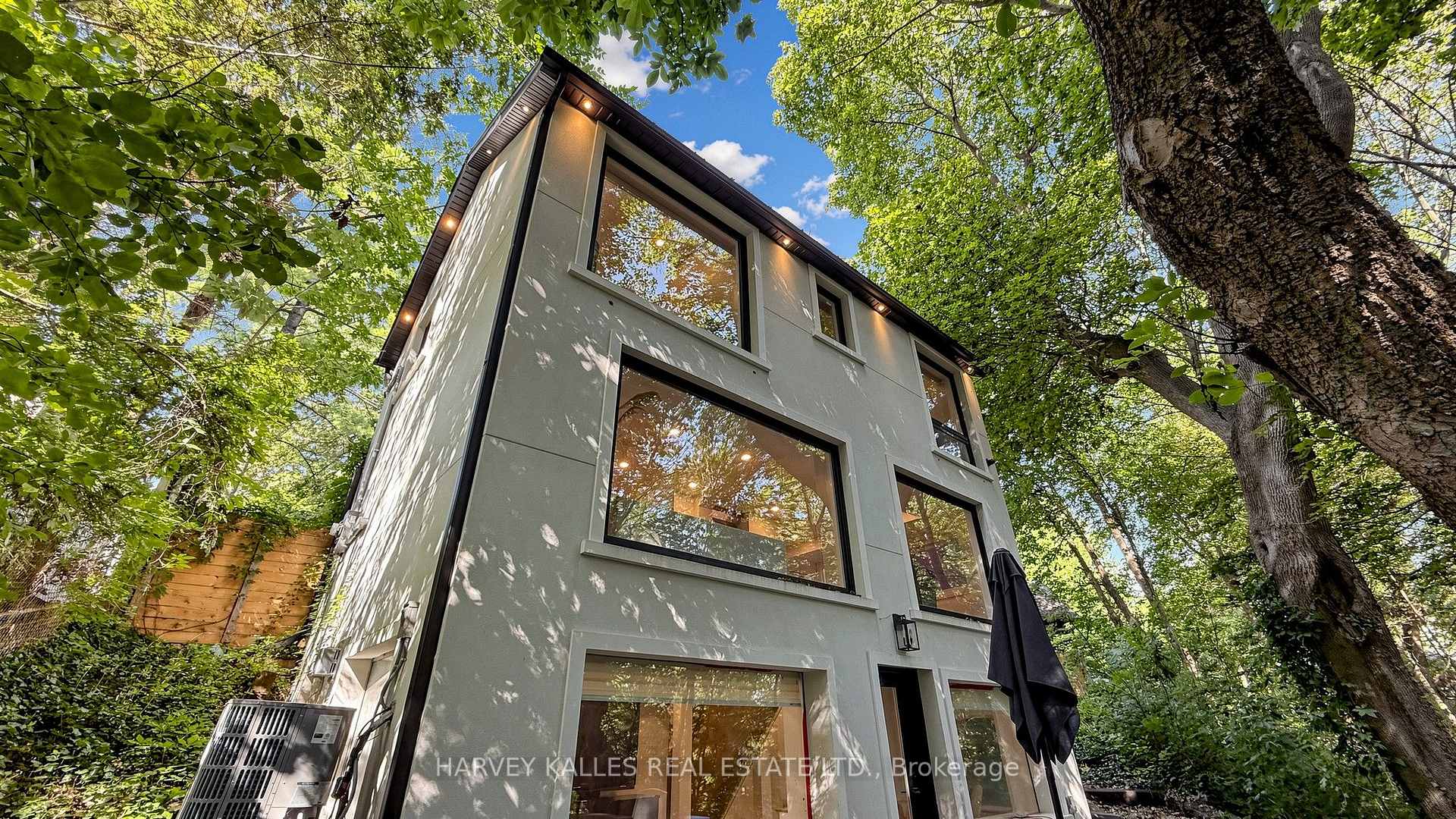 23A Donwoods Drive, Toronto