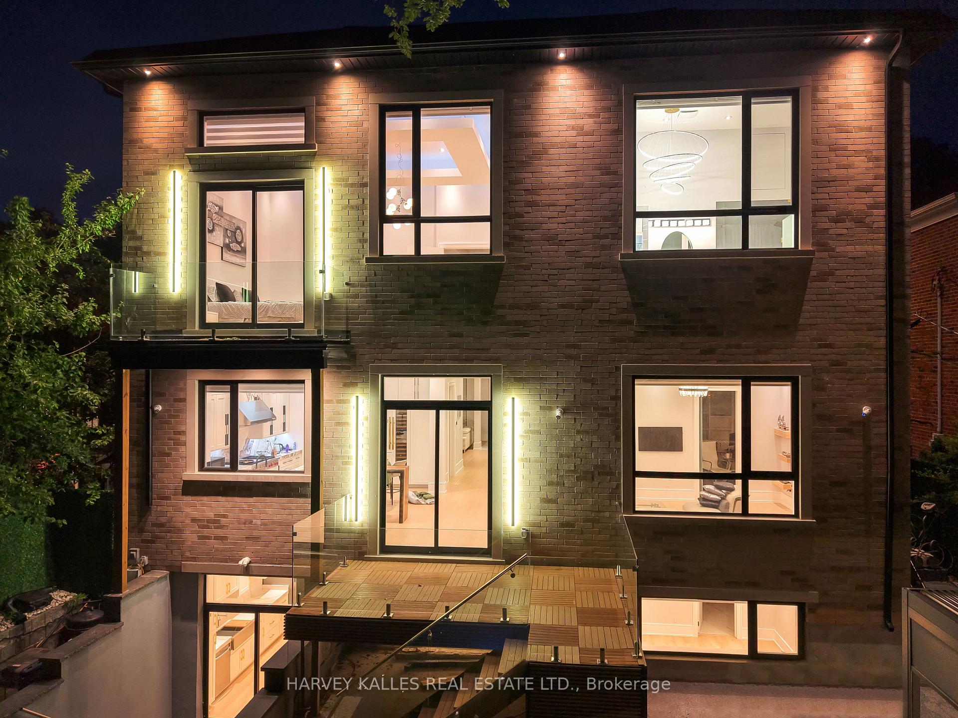 615 Briar Hill Avenue, Toronto