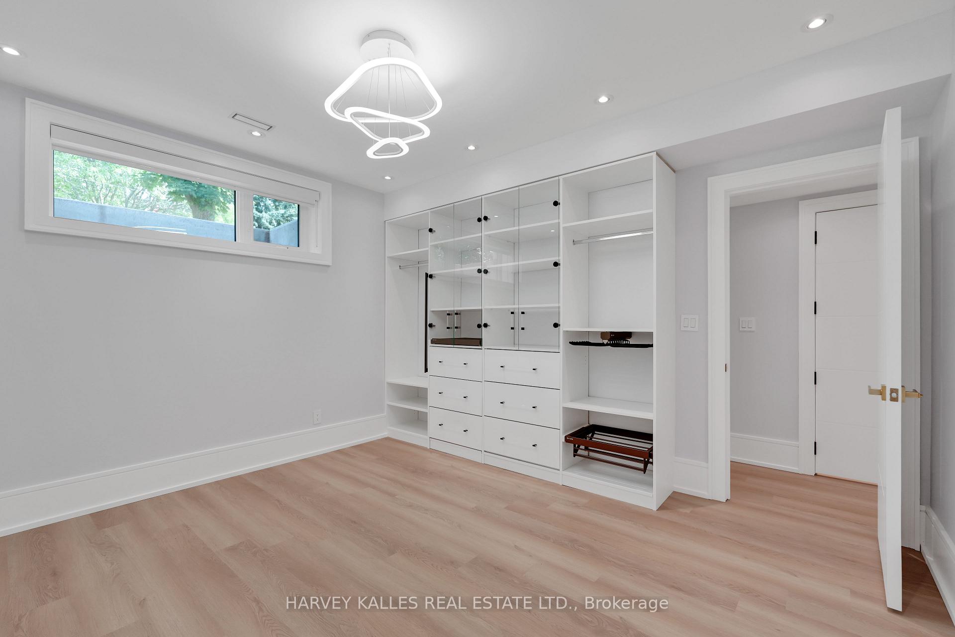 615 Briar Hill Avenue, Toronto
