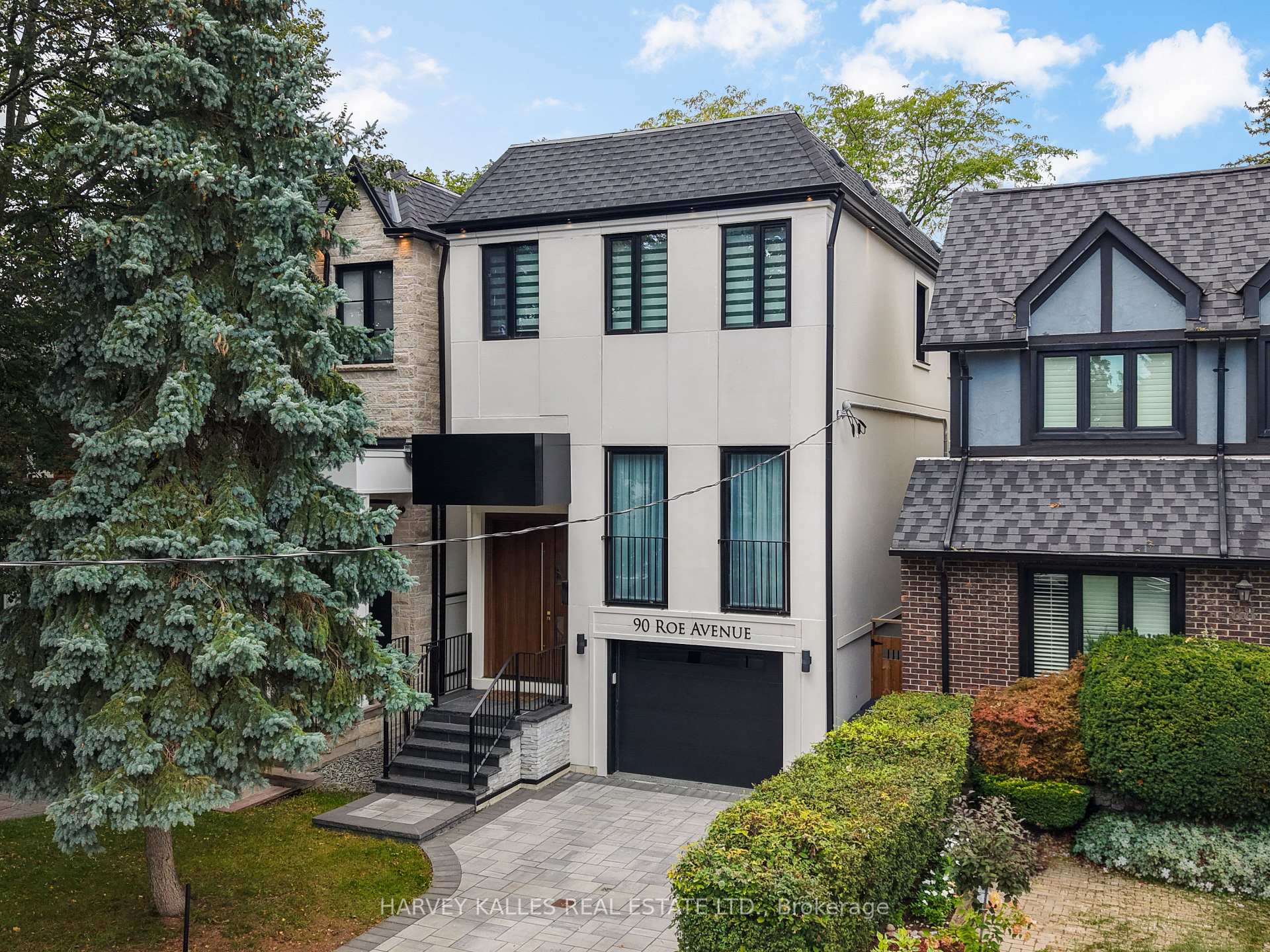 90 Roe Avenue, Toronto