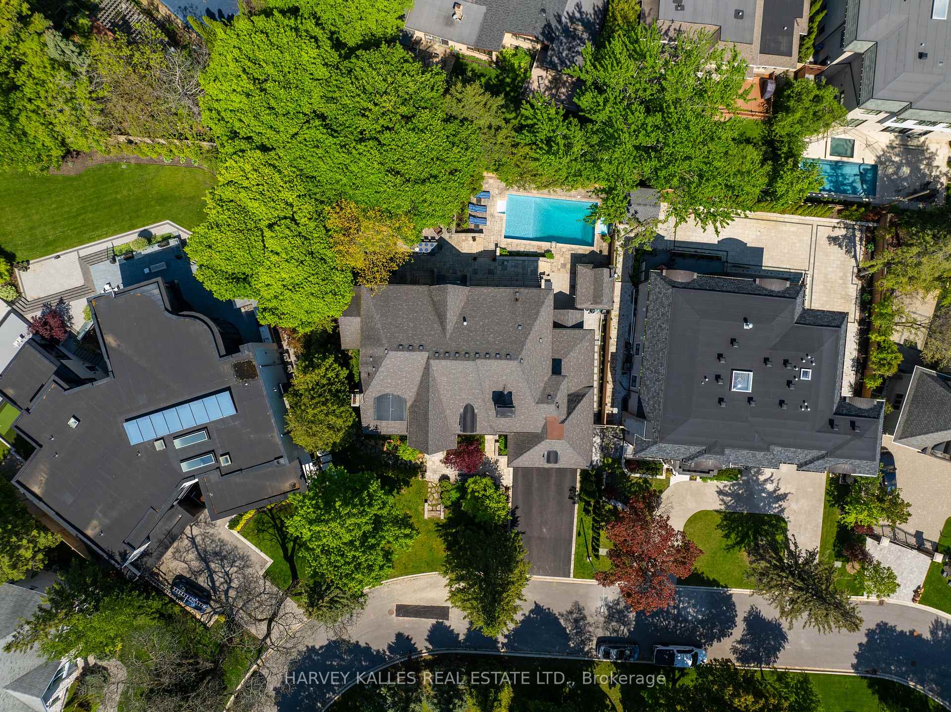 14 Denewood Crescent, Toronto