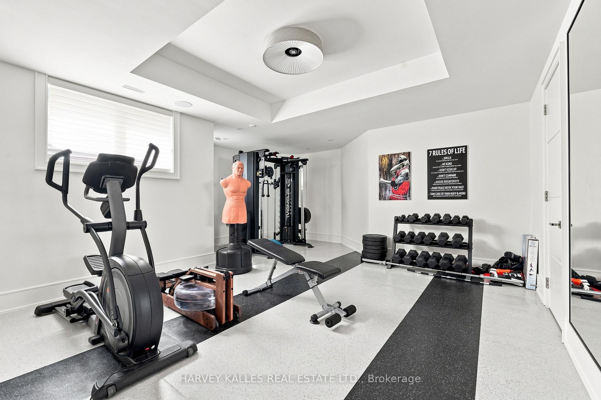 126 Sandringham Drive, Toronto