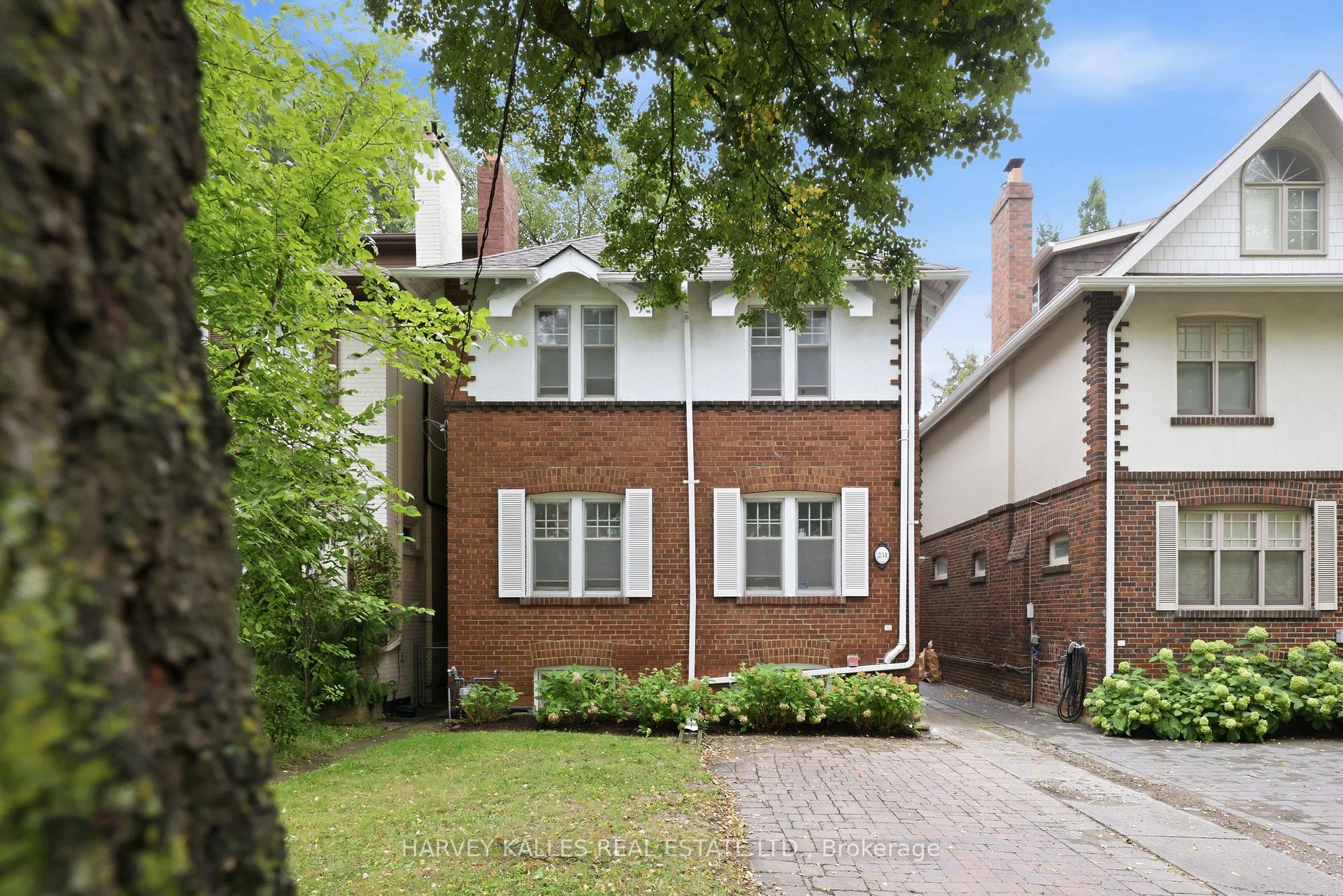 231 Glengrove Avenue W, Toronto
