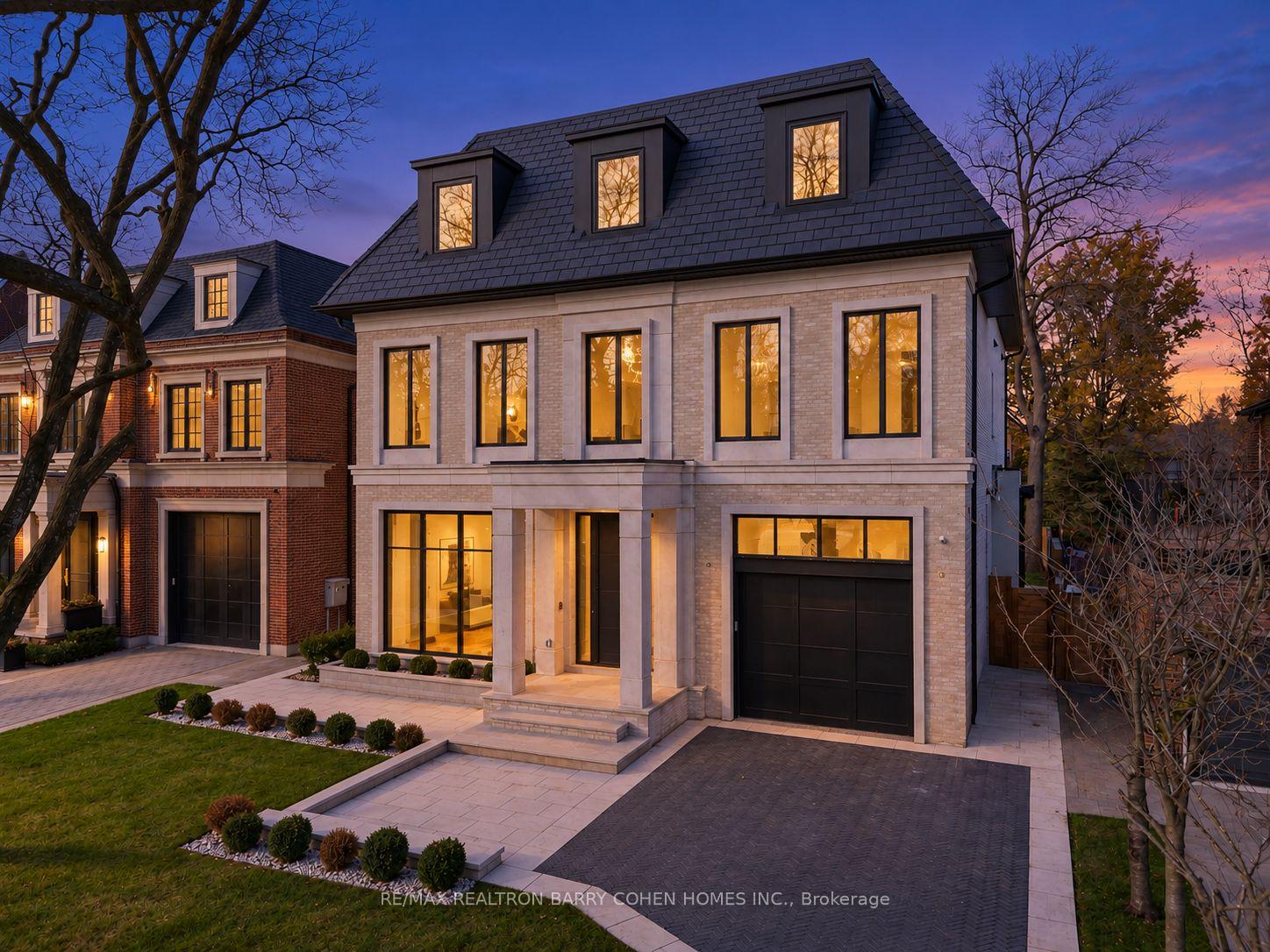 370 Glengrove Avenue W, Toronto