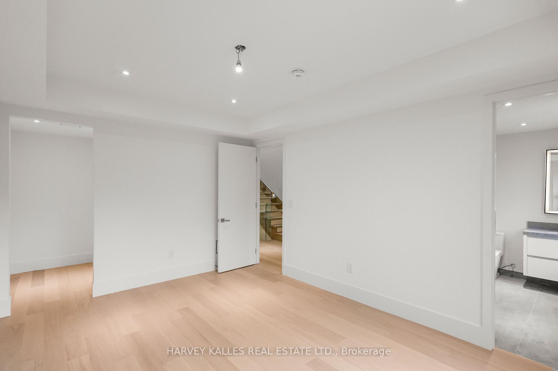 108 Heath Street W, Toronto