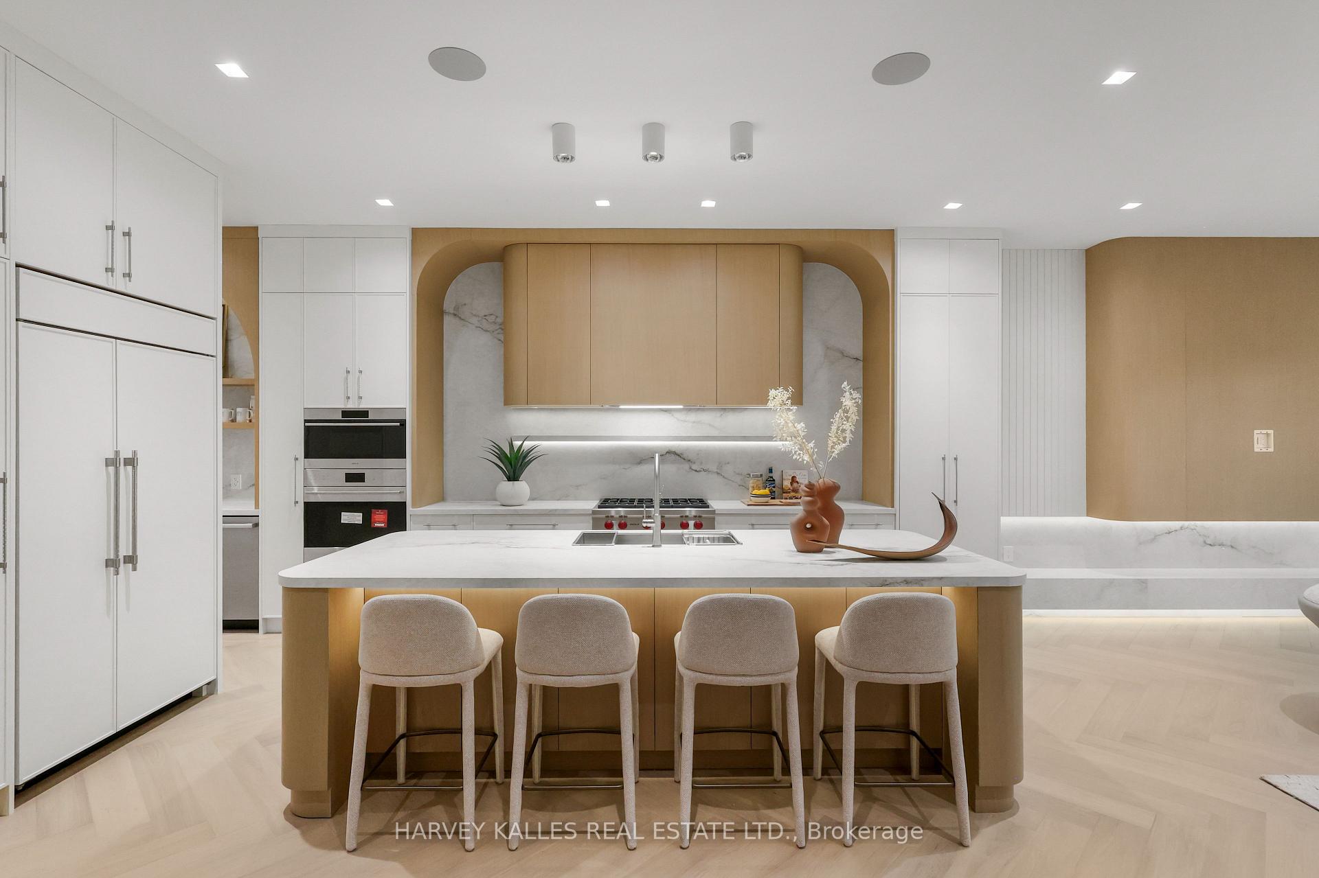 108 Heath Street W, Toronto