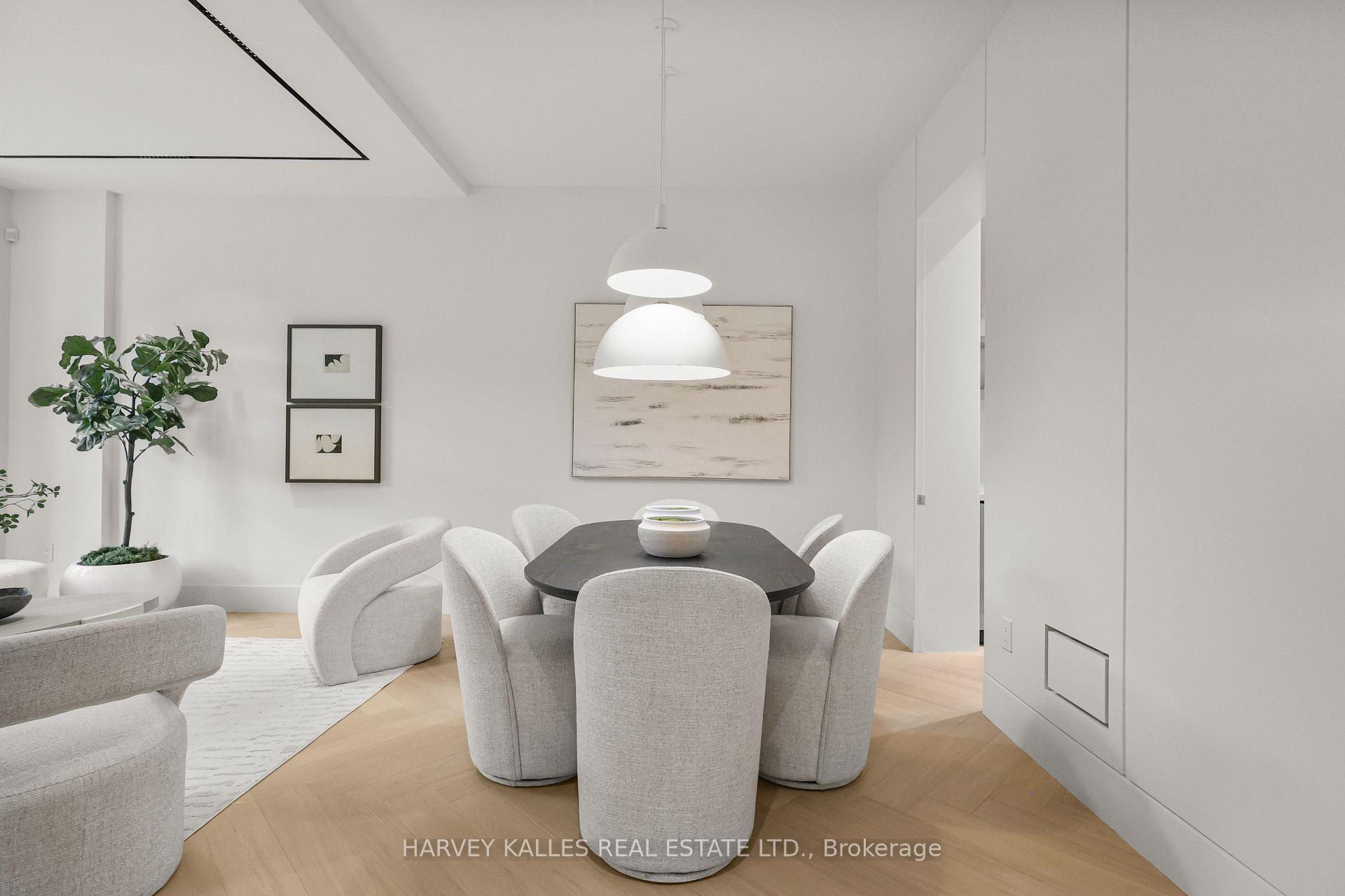 108 Heath Street W, Toronto