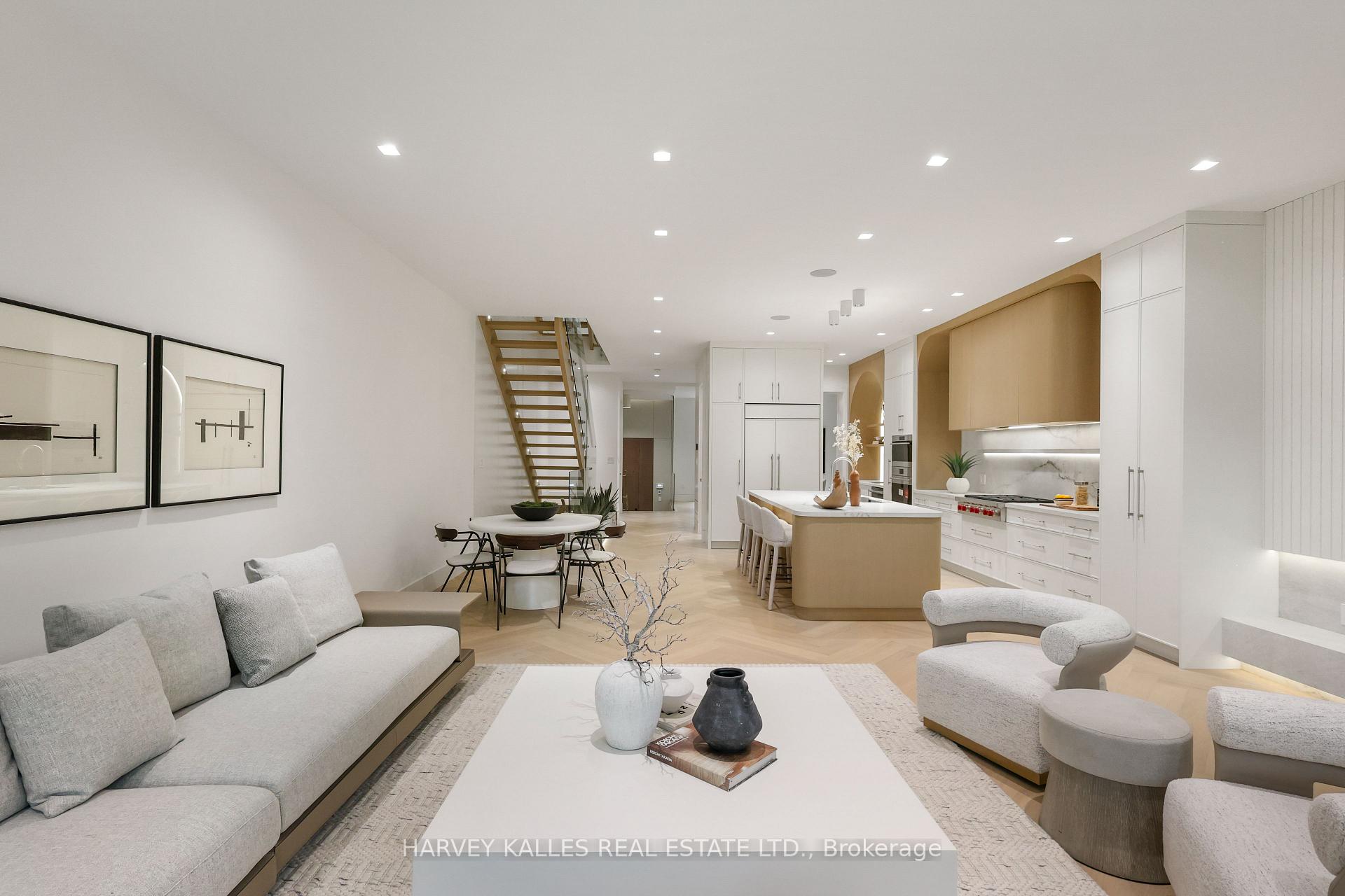 108 Heath Street W, Toronto