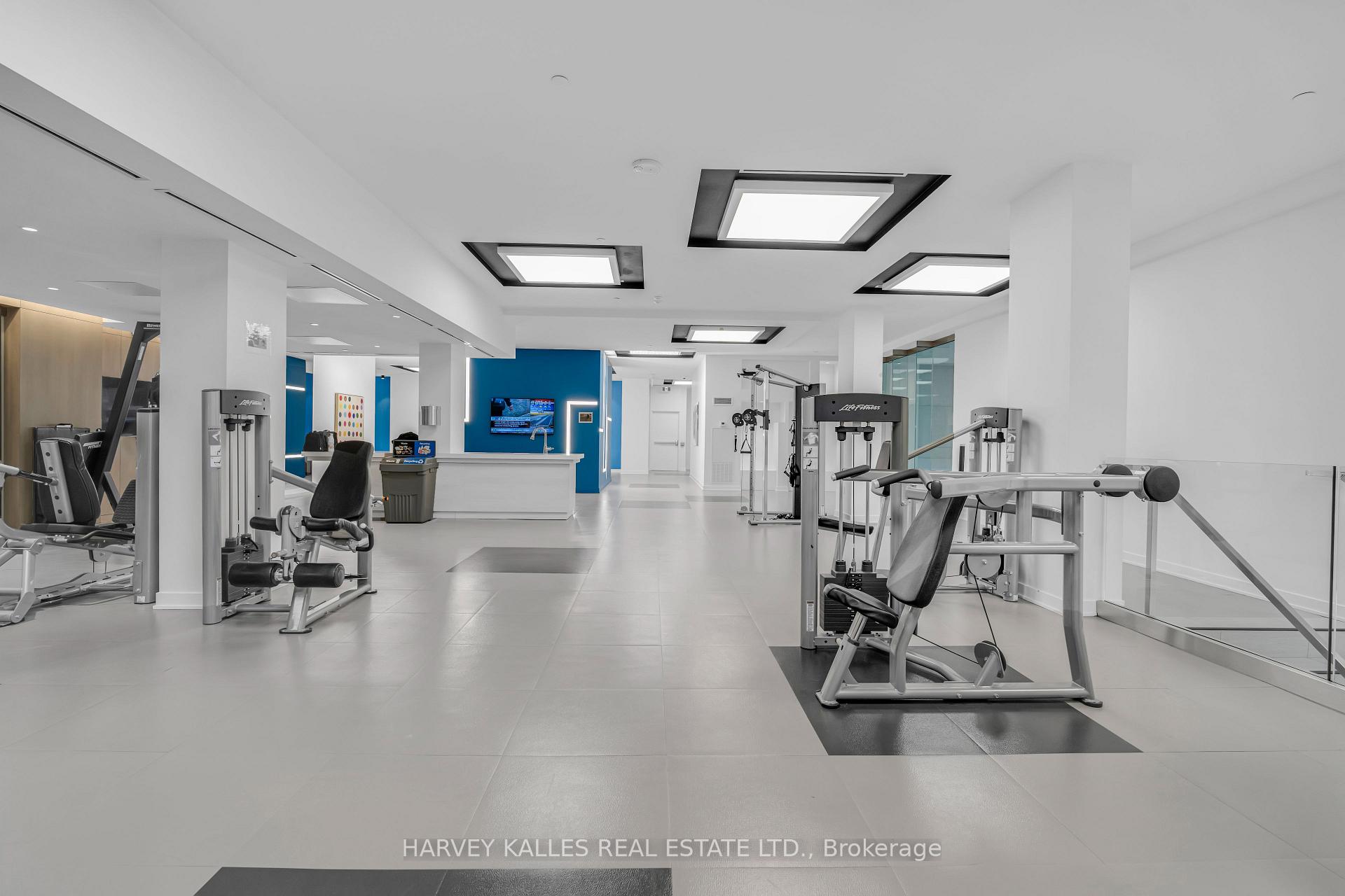 99 Broadway Avenue 514, Toronto Unit: 514
