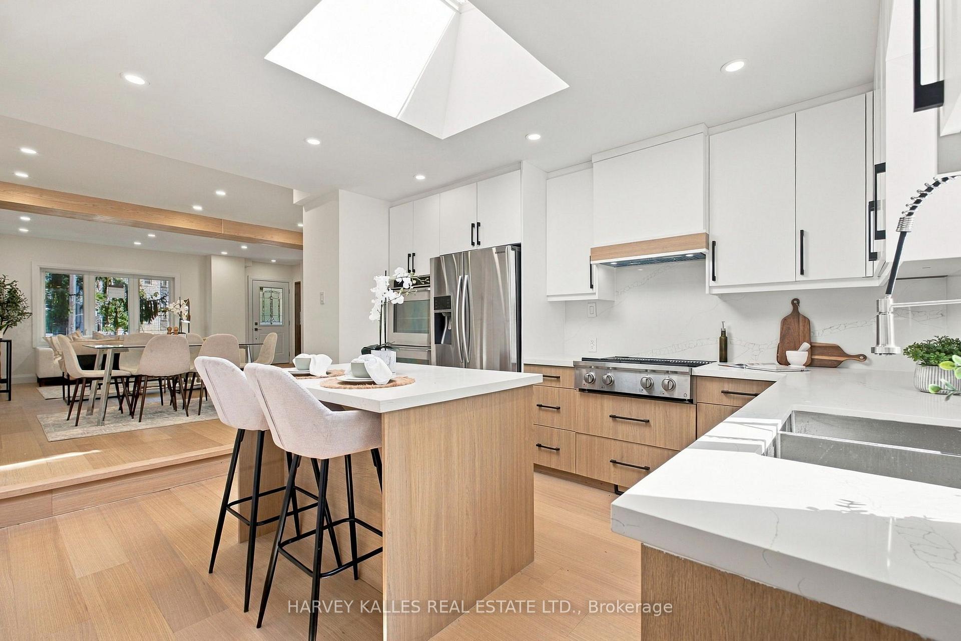 547 Melrose Avenue, Toronto
